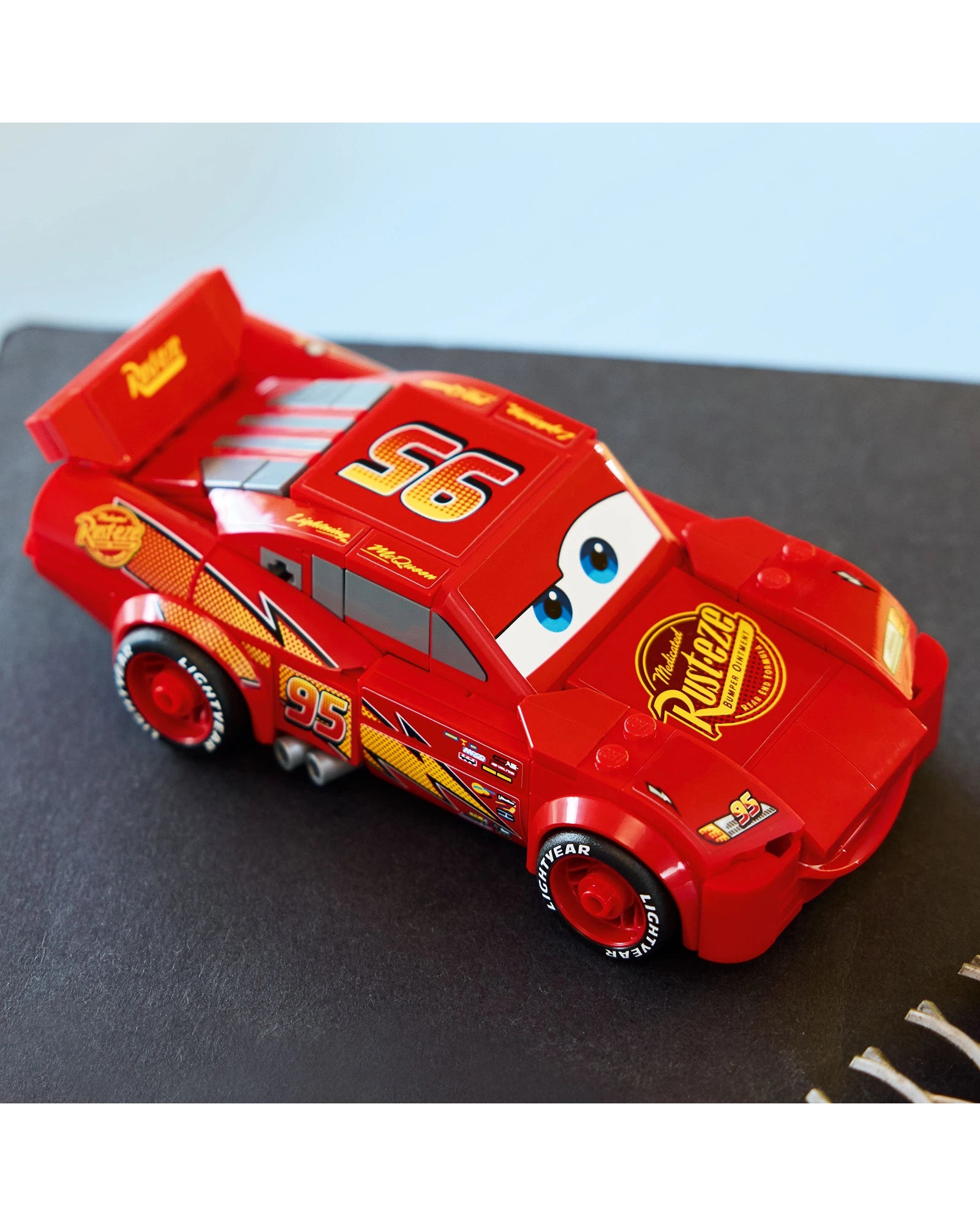 77255 Lightning McQueen