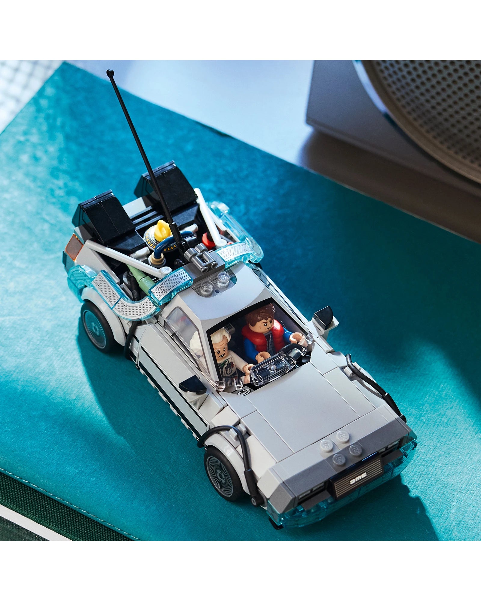 77256 Time Machine from Back to the Future