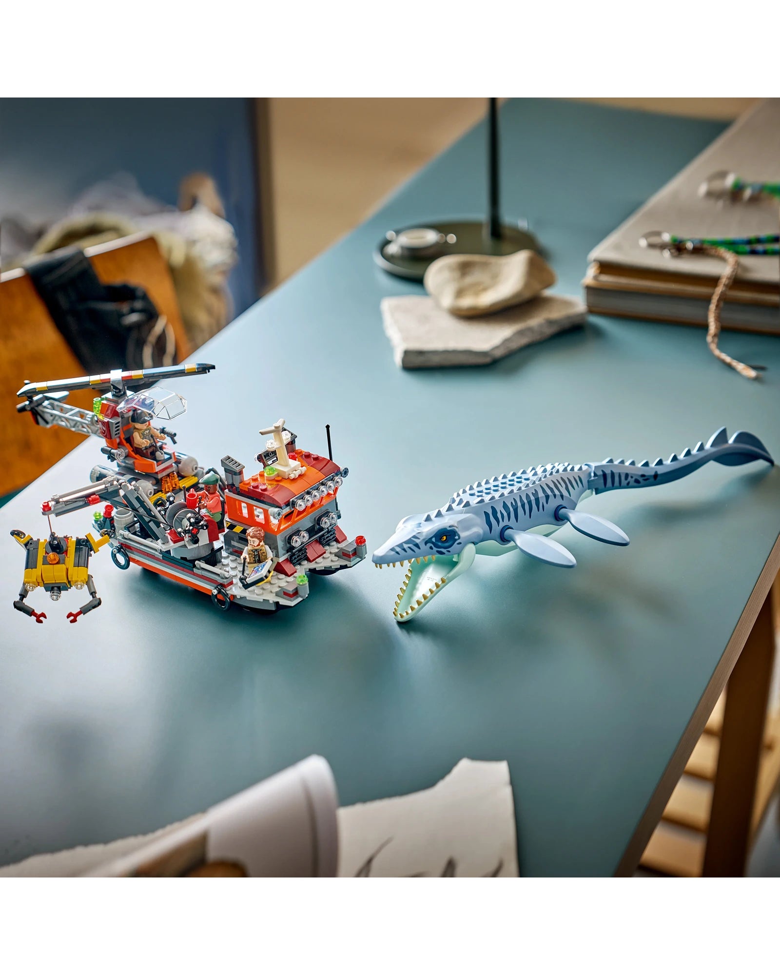 77983 Mosasaurus Dinosaur Boat Attack