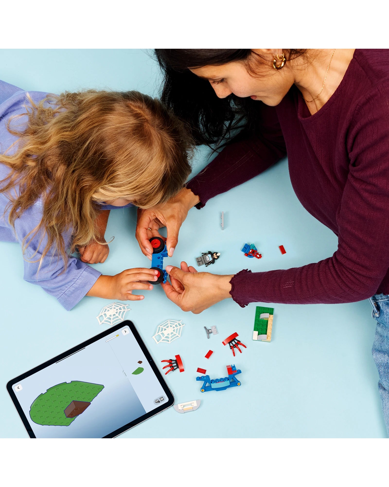 11206 Spidey on his Motorcycle vs. Rhino