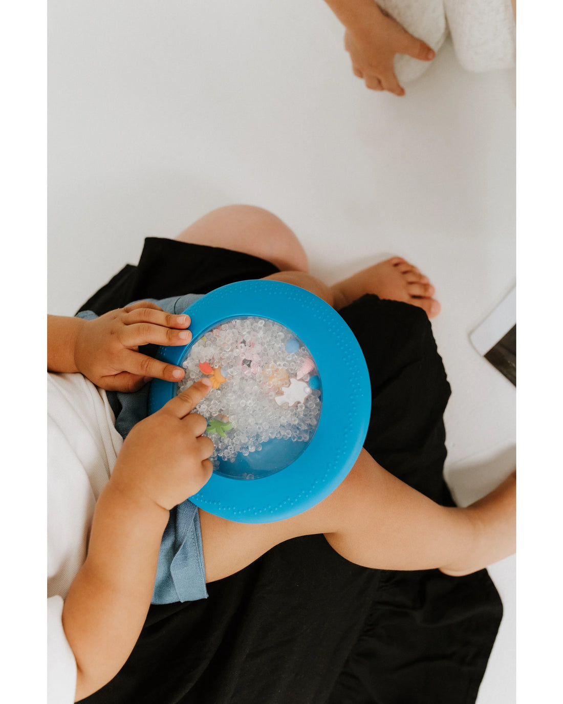 Jellystone Designs Peekaboo Sensory Bag Beach