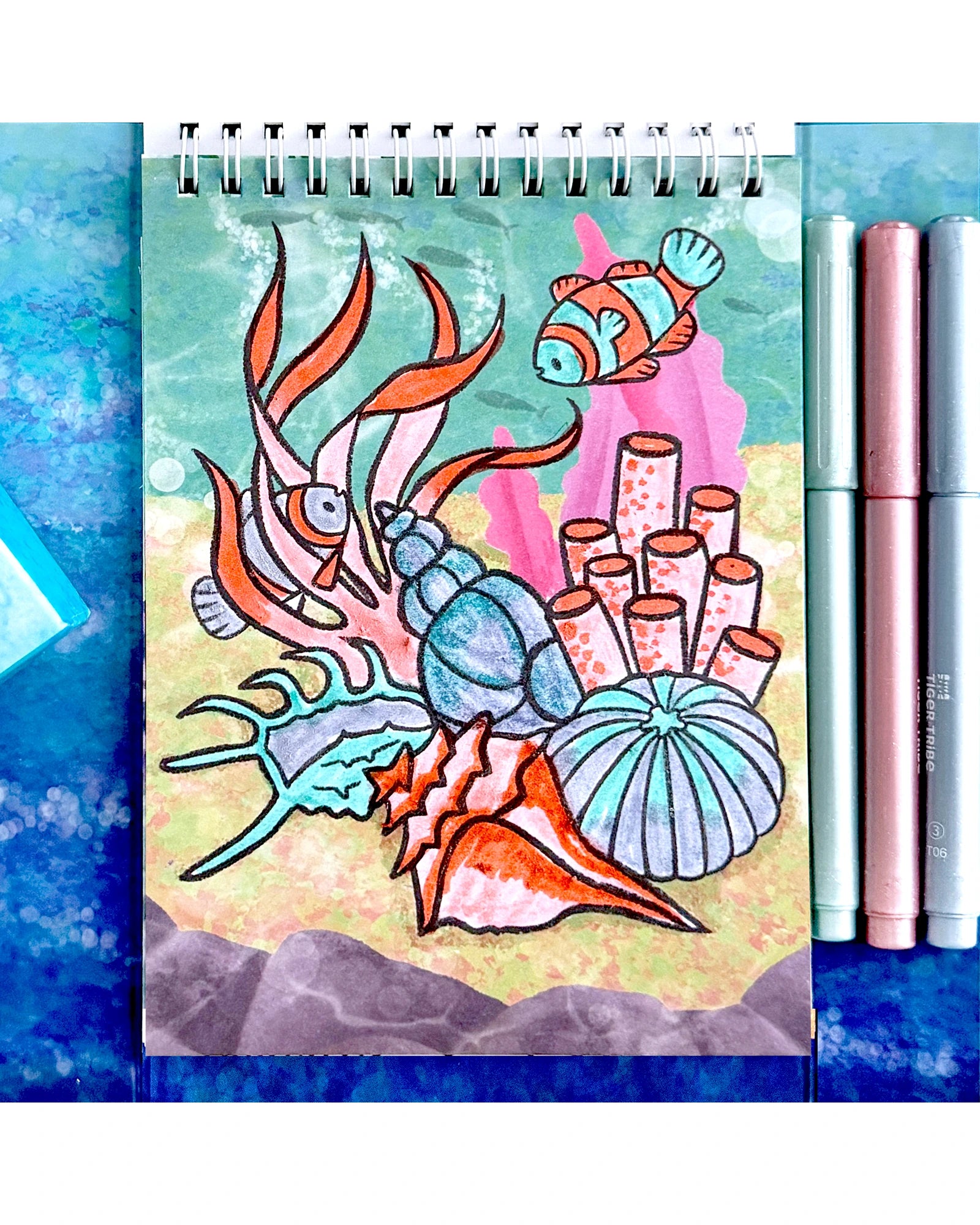 Shimmer Colouring Set - Sea Life