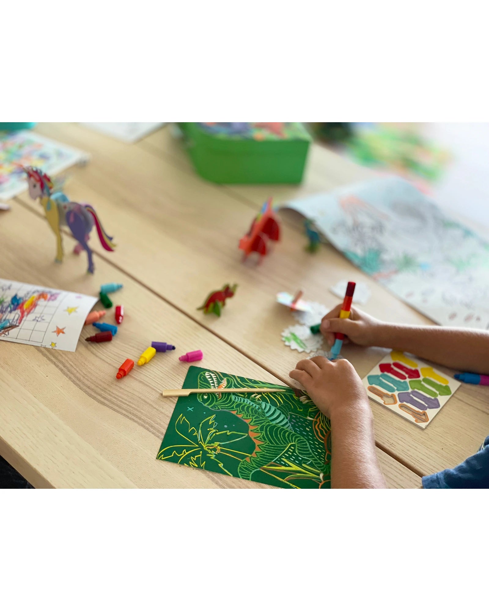 Dinosaur Activity Set