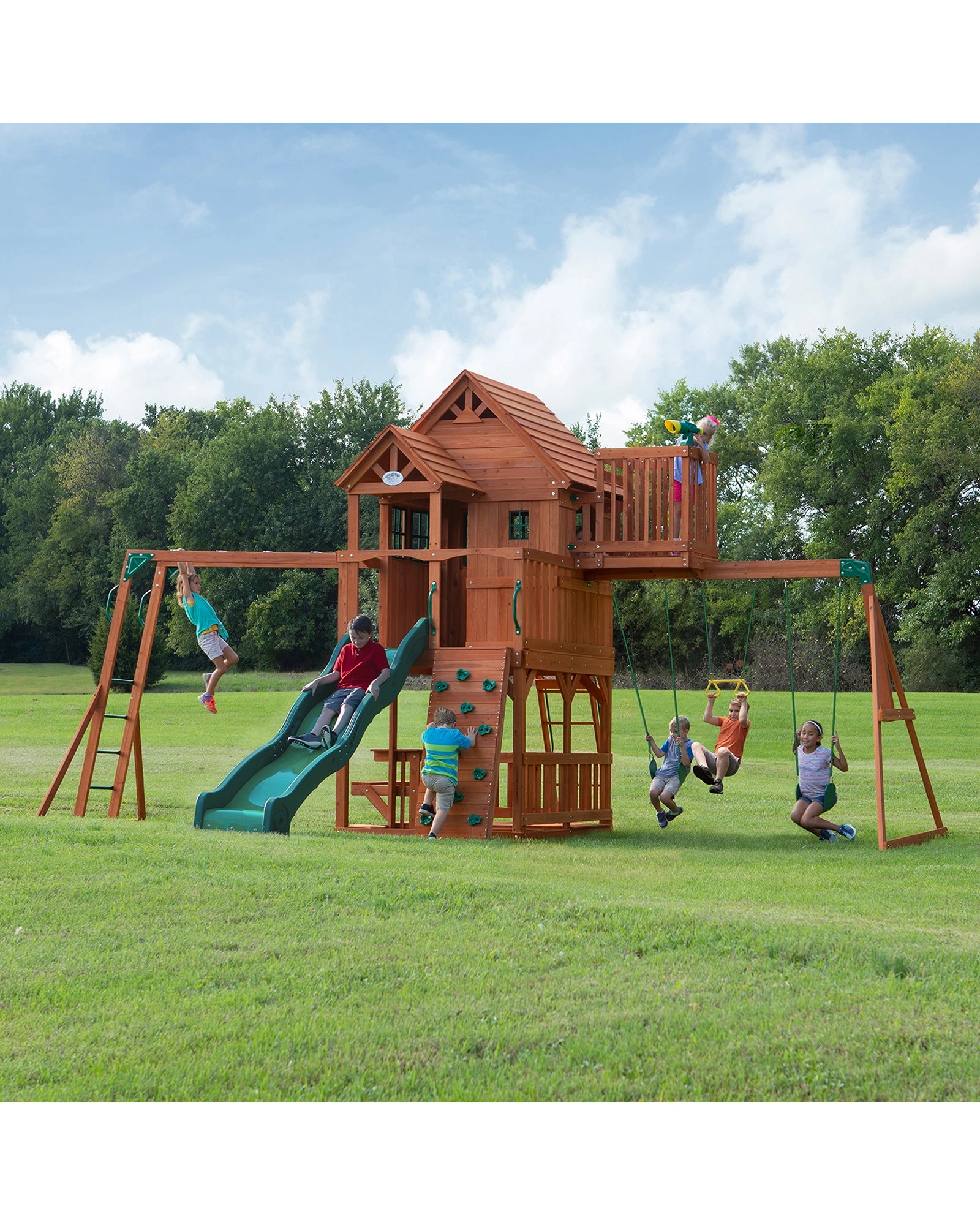 Backyard Discovery Skyfort II Play Centre