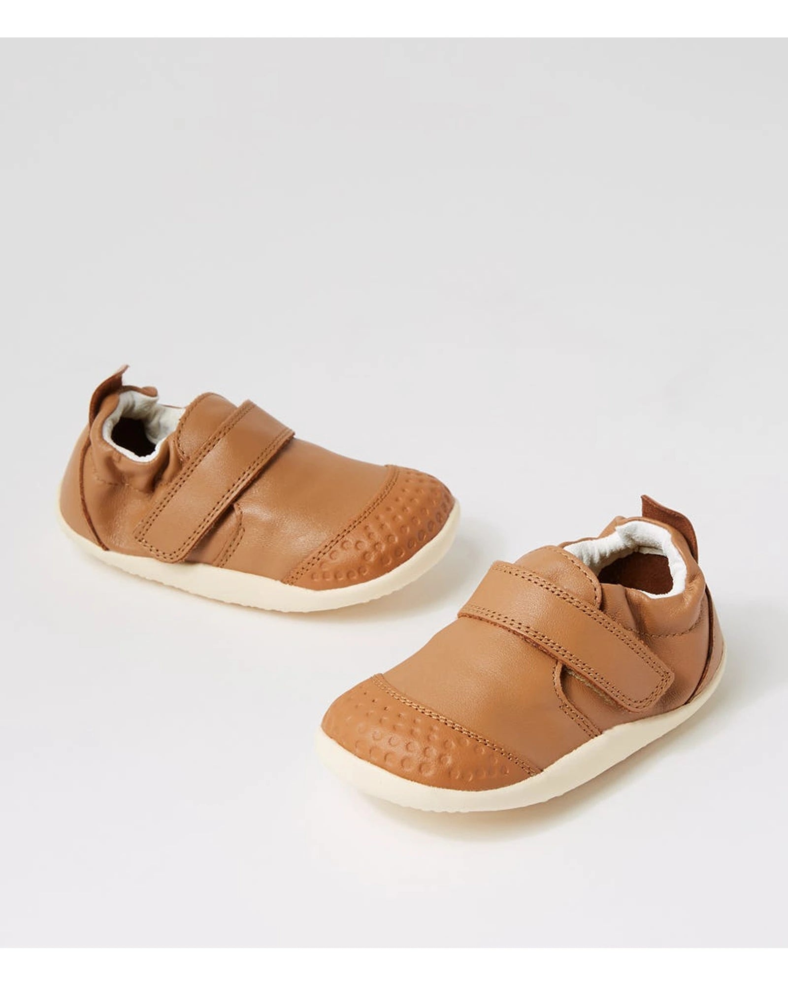 Bobux Go Caramel Leather
