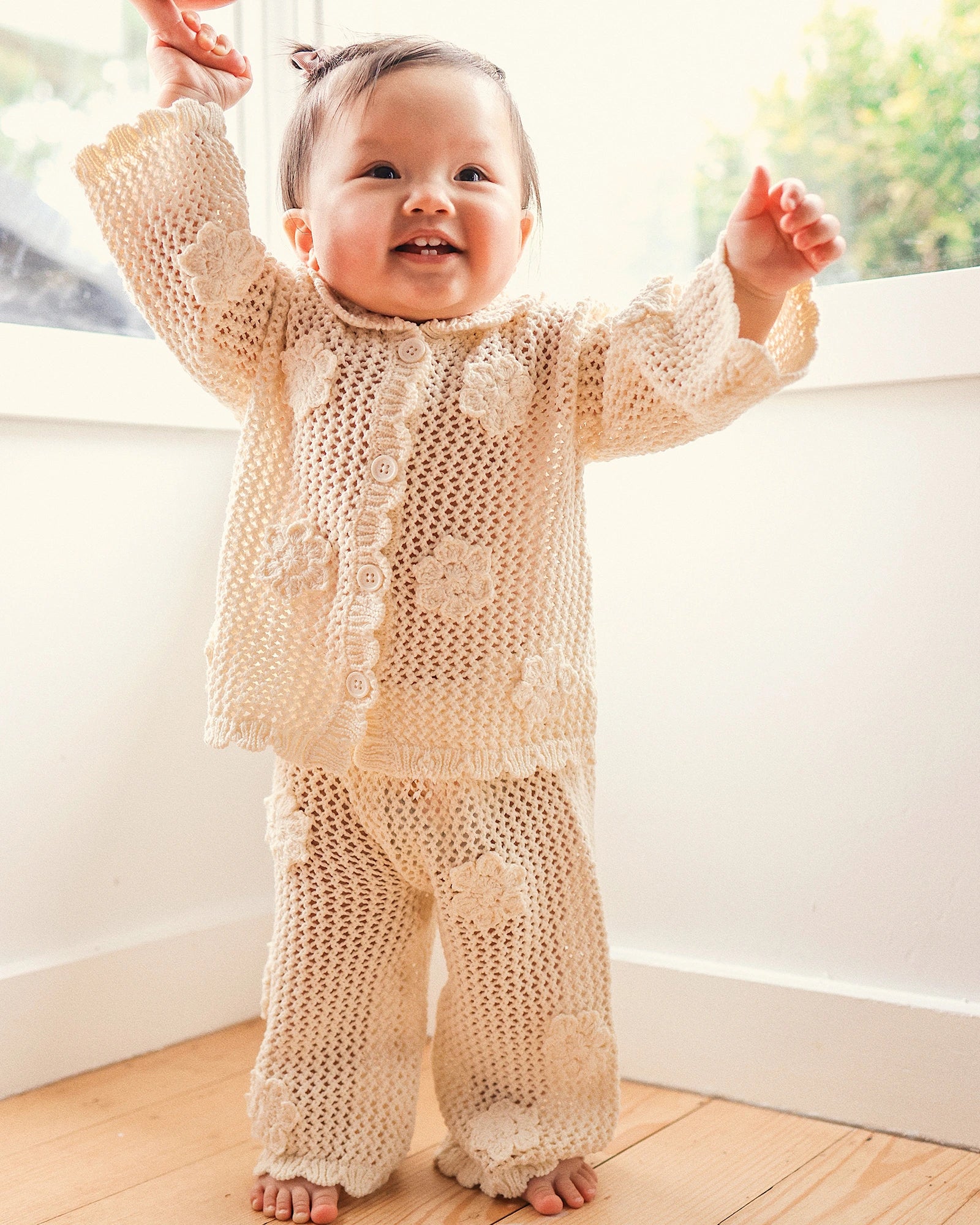 Kynd Baby Knit Crochet Daisy Cardigan Vanilla - Size 0