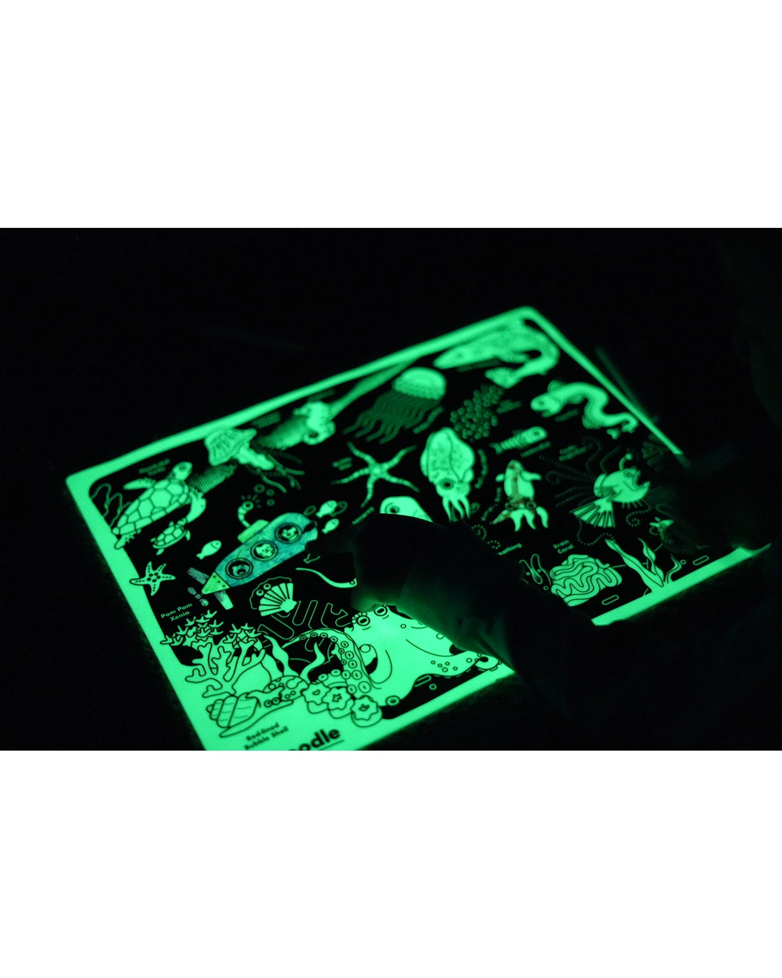 HeyDoodle Glow-in-the-deep Classic Colouring & Doodle Mat