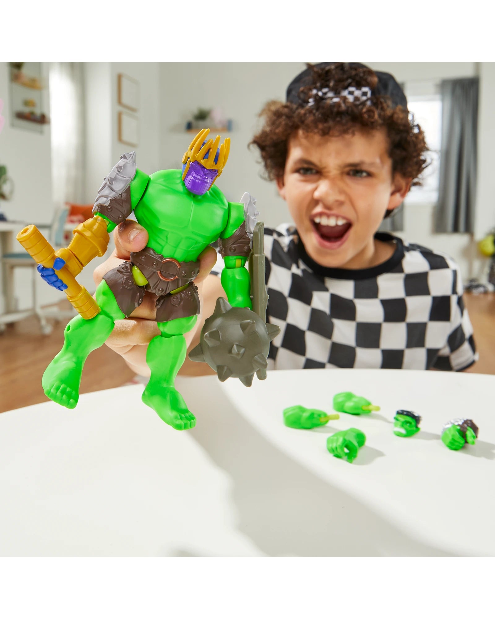 Avengers Mixmashers Deluxe Assorted