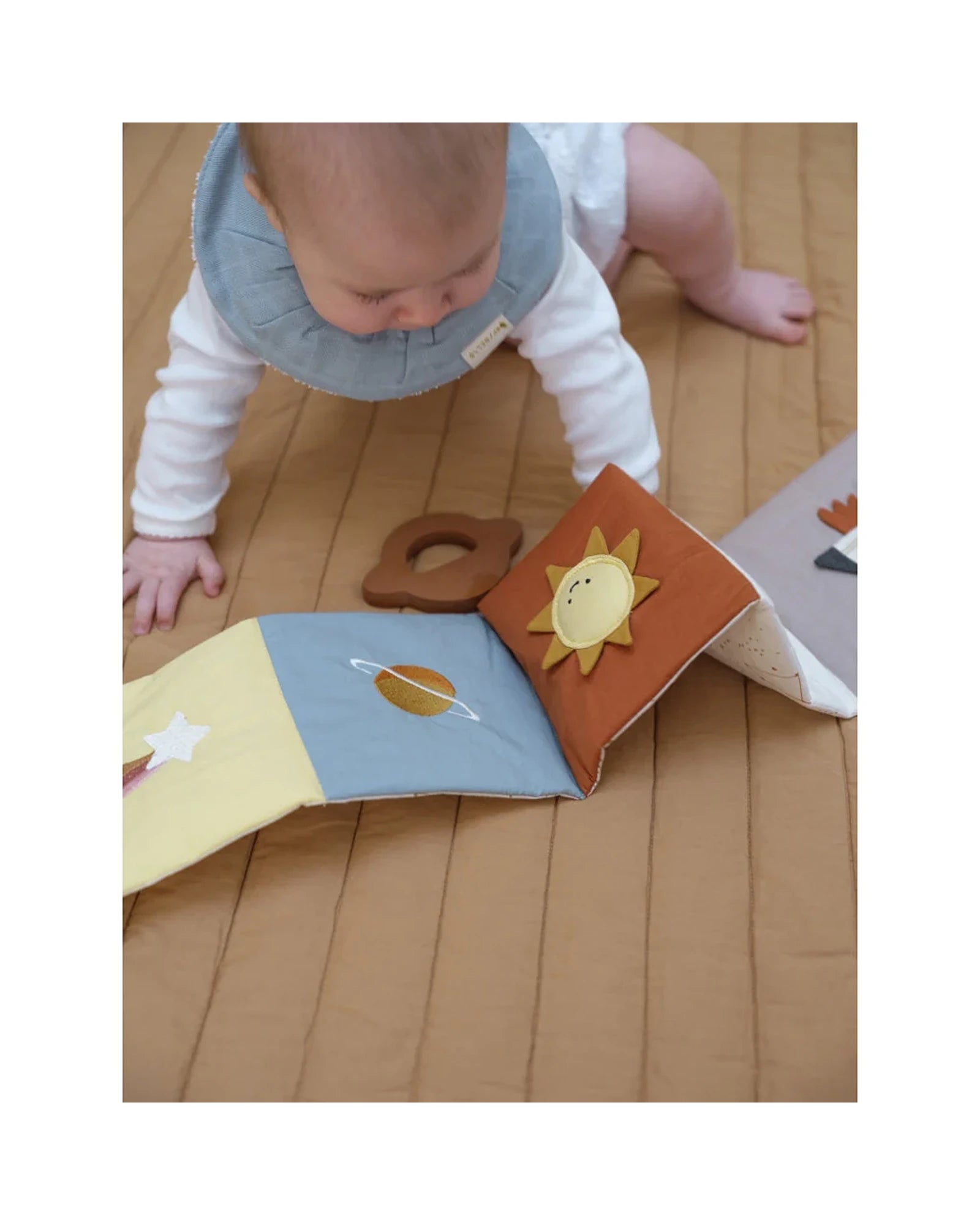 Fabelab - Fabric Book - Space Magic