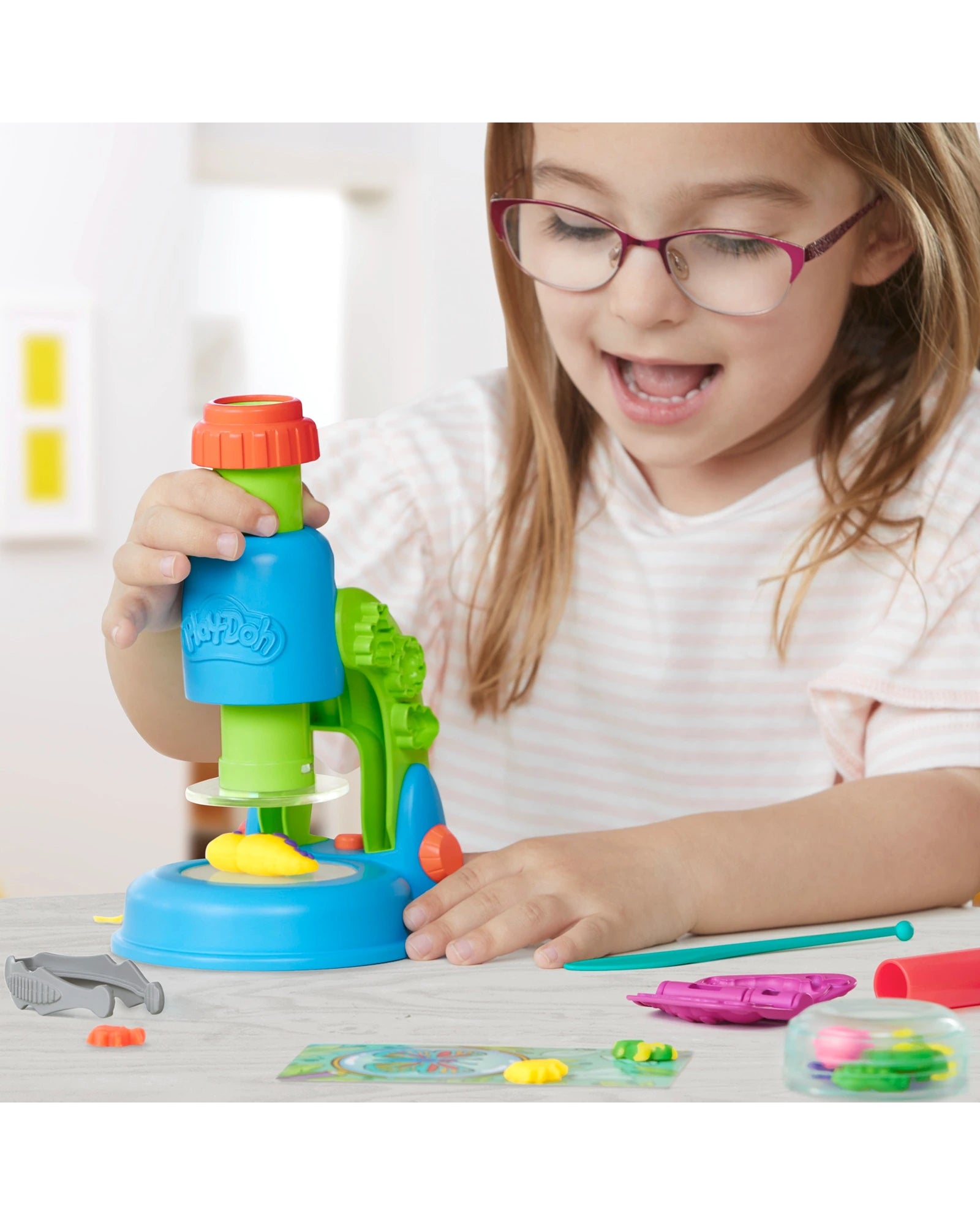Play-Doh Light and Look Microscope