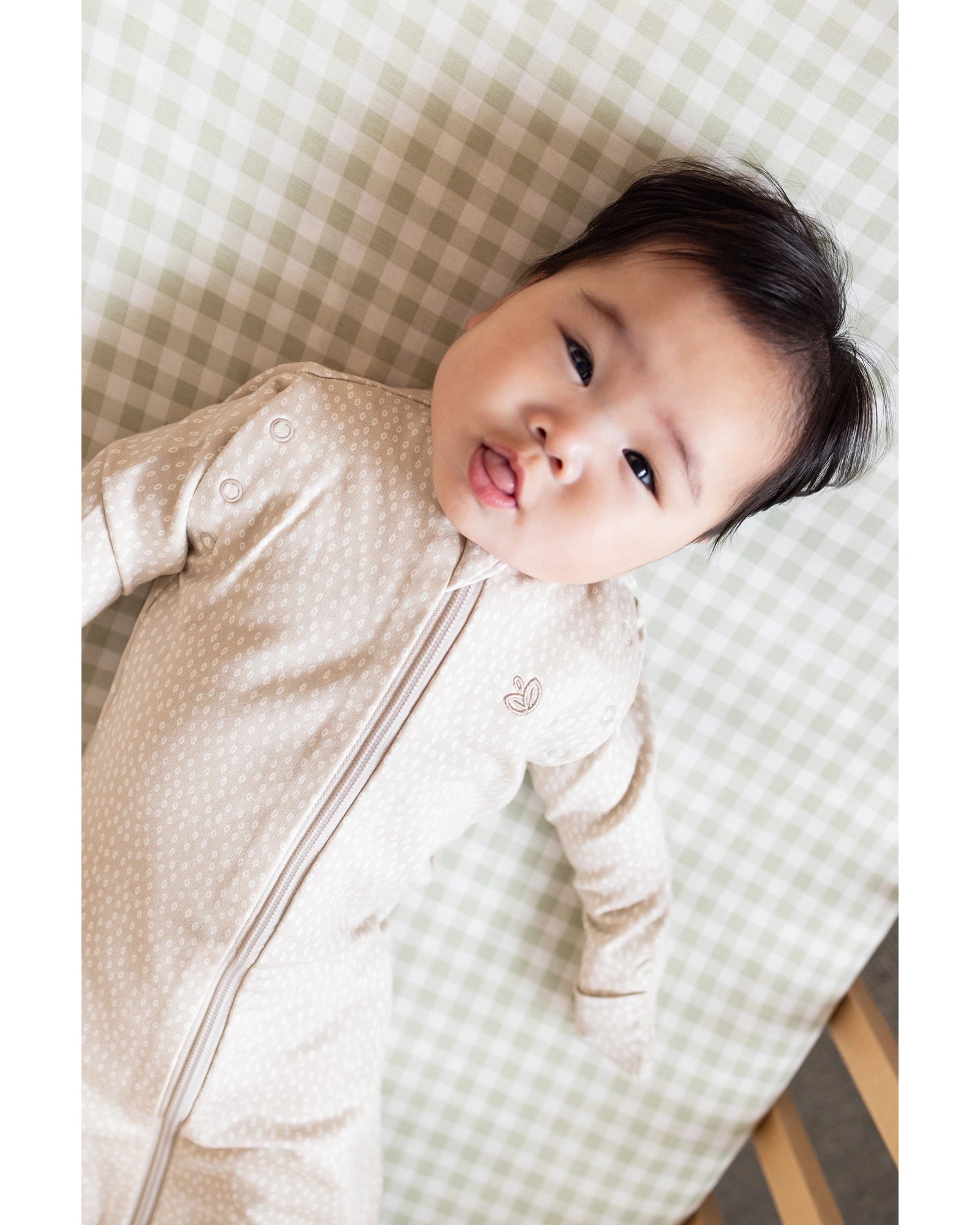 Grow Kindly 1.0 TOG Swaddle Sleeping Bag - Oat Little Pod
