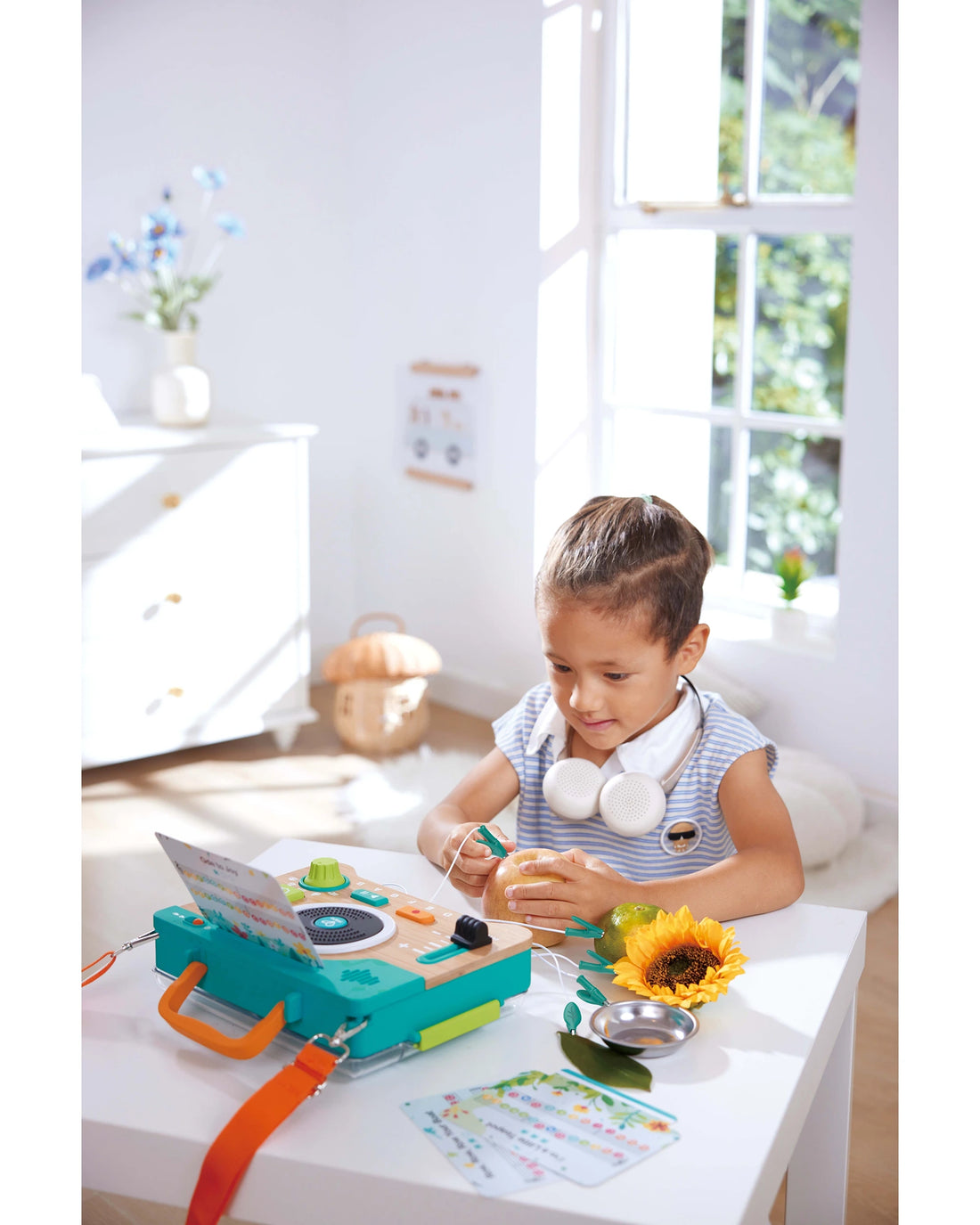 Hape Nature's Melodies Lab Kit