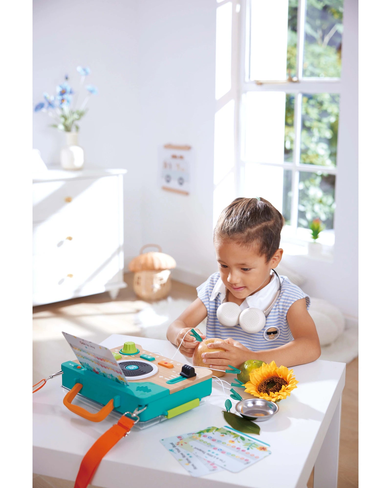 Hape Nature's Melodies Lab Kit