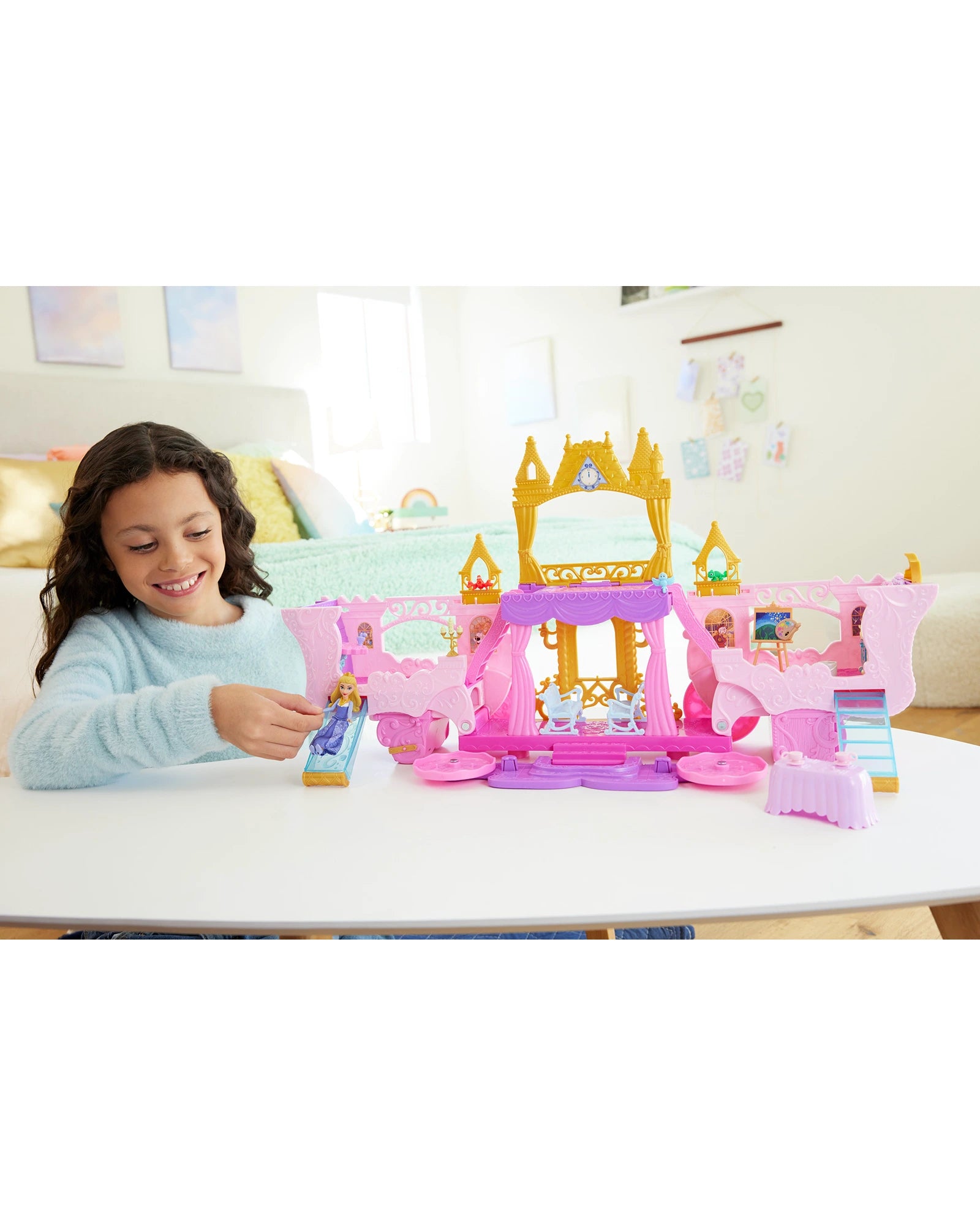 Disney Princess Carriage To Castle Playset