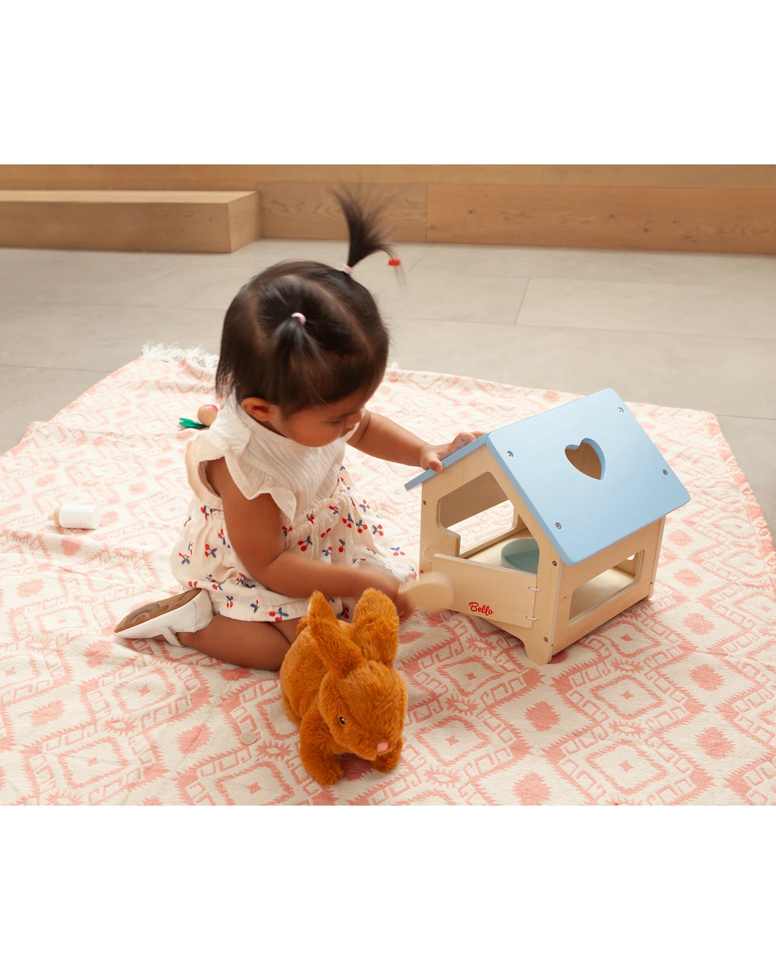 Bello Rabbit Hutch