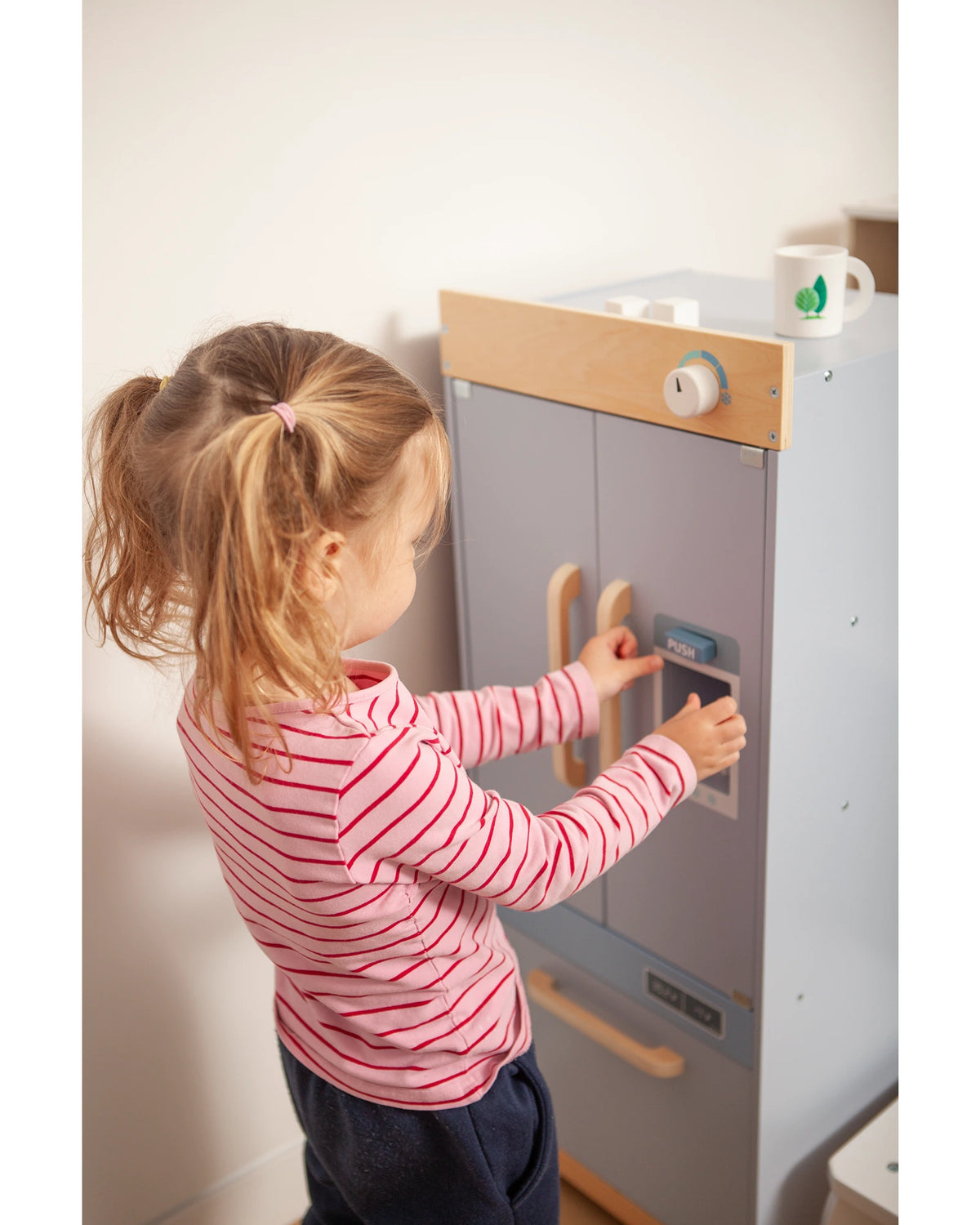 Ikea top kids fridge