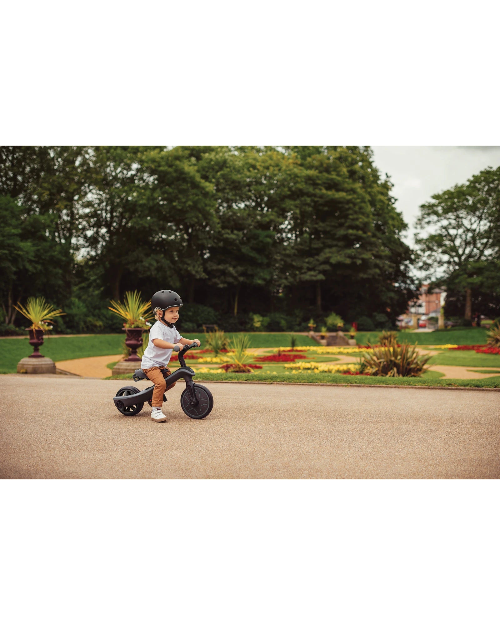 Globber Explorer Trike 4in1 Deluxe Play Black/Grey