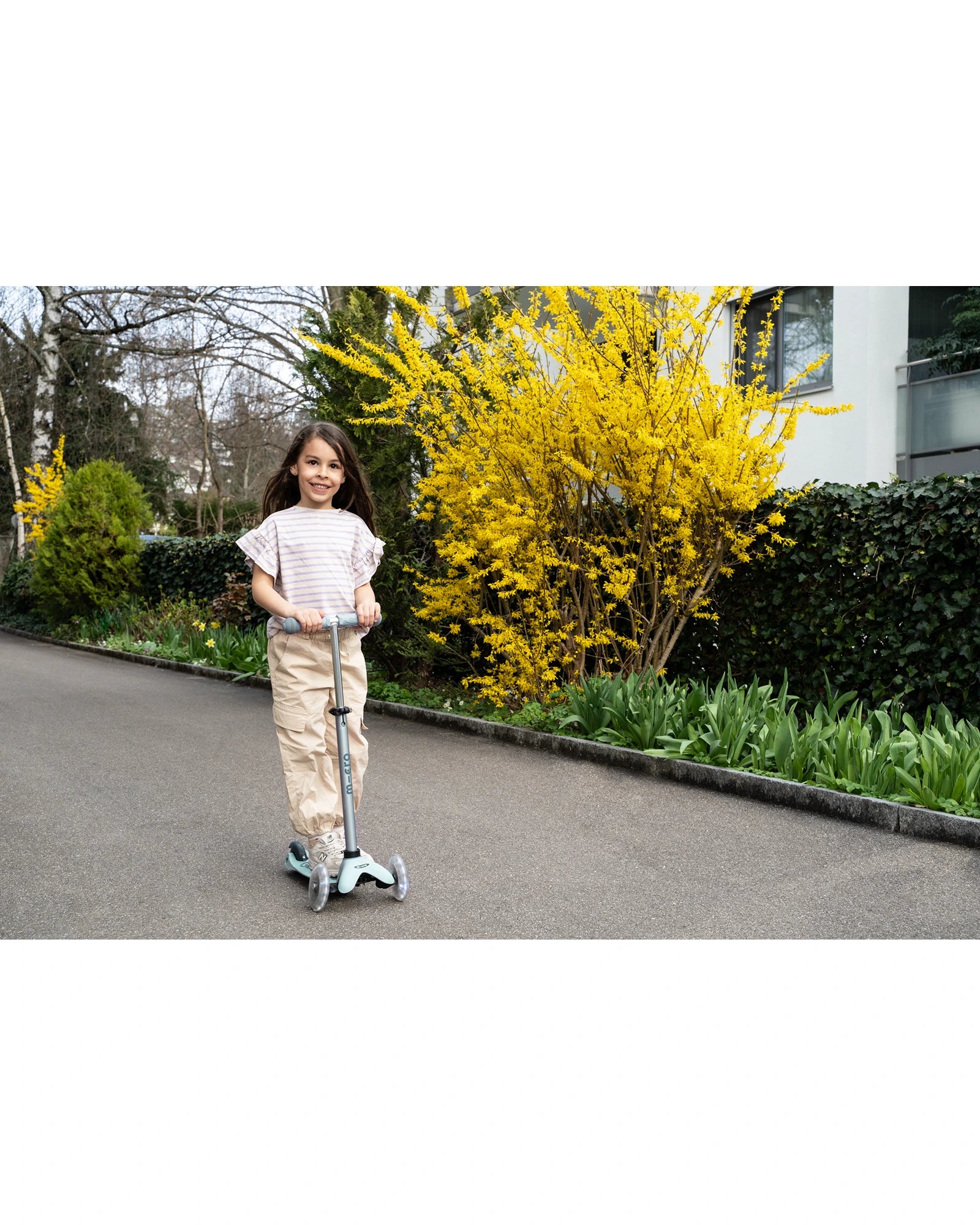 Micro Mini Deluxe 6-in-1 Rock & Go LED Scooter - Olive Sage