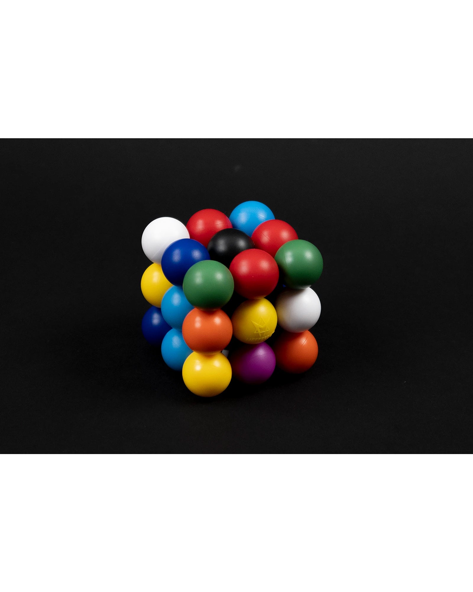 Molecube