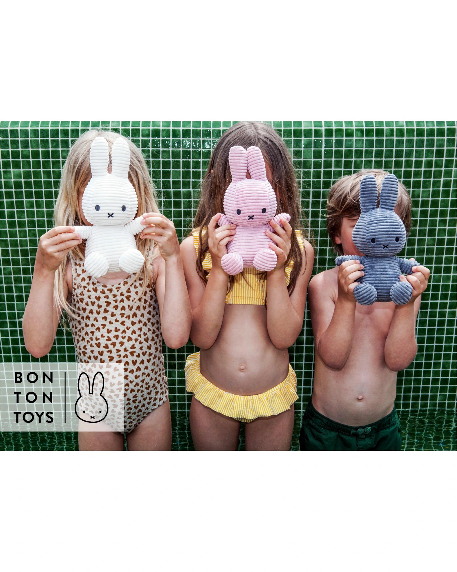 Miffy Sitting Corduroy Offwhite 50cm