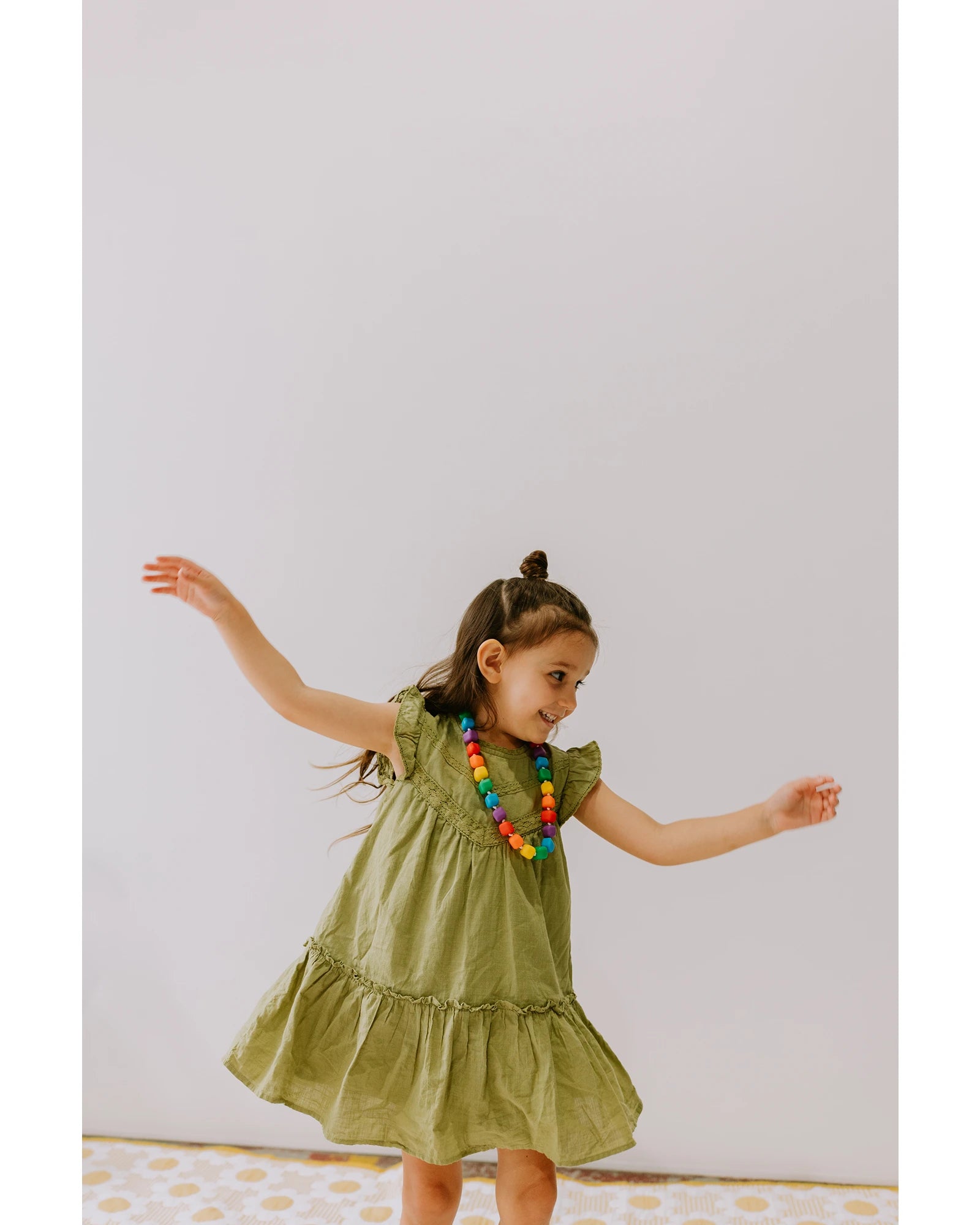 Princess and The Pea Chew Neckalce