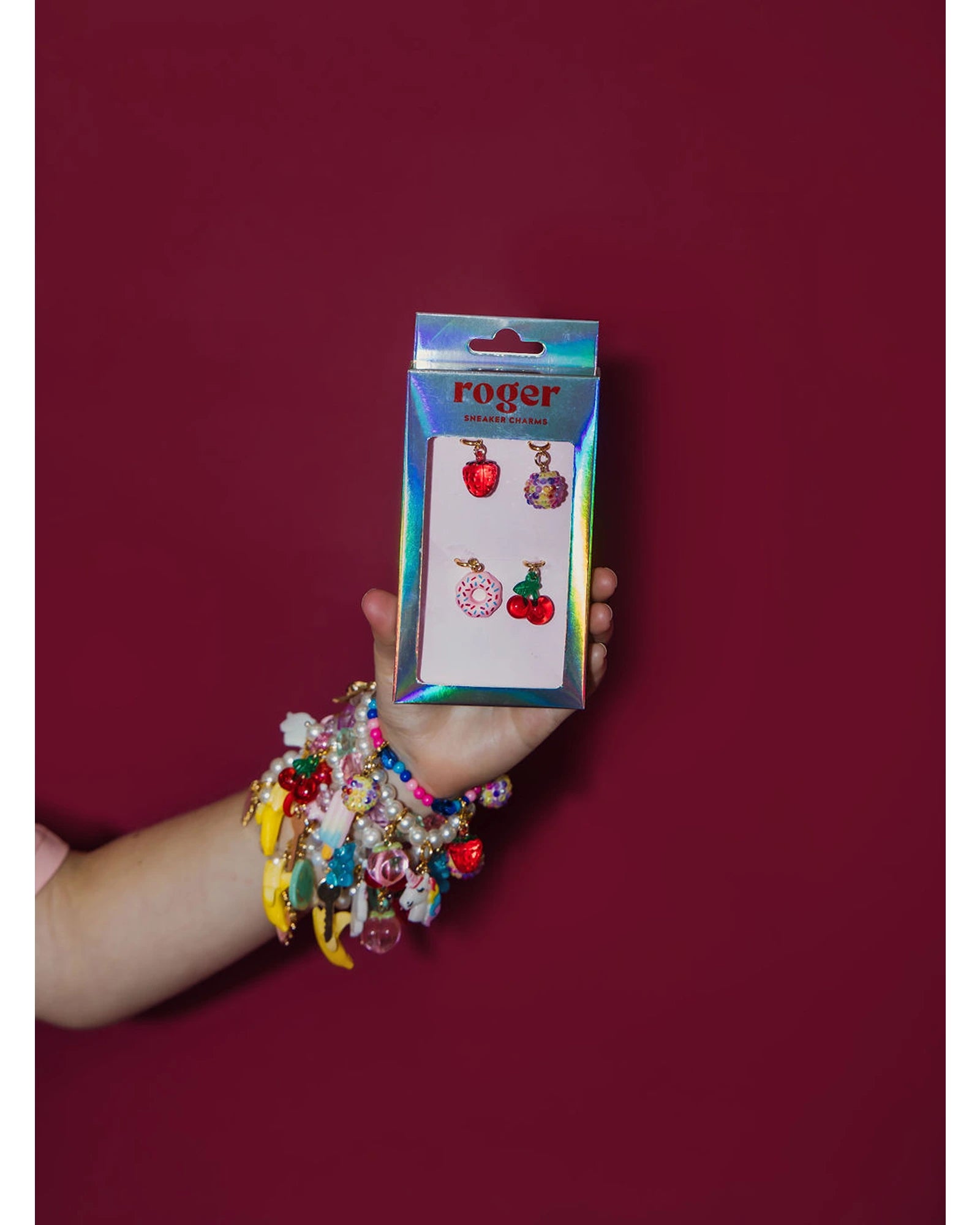 Roger Fruit Tingle Charm Pack