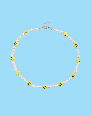 Yo Road Face Smiley Pearl Necklace