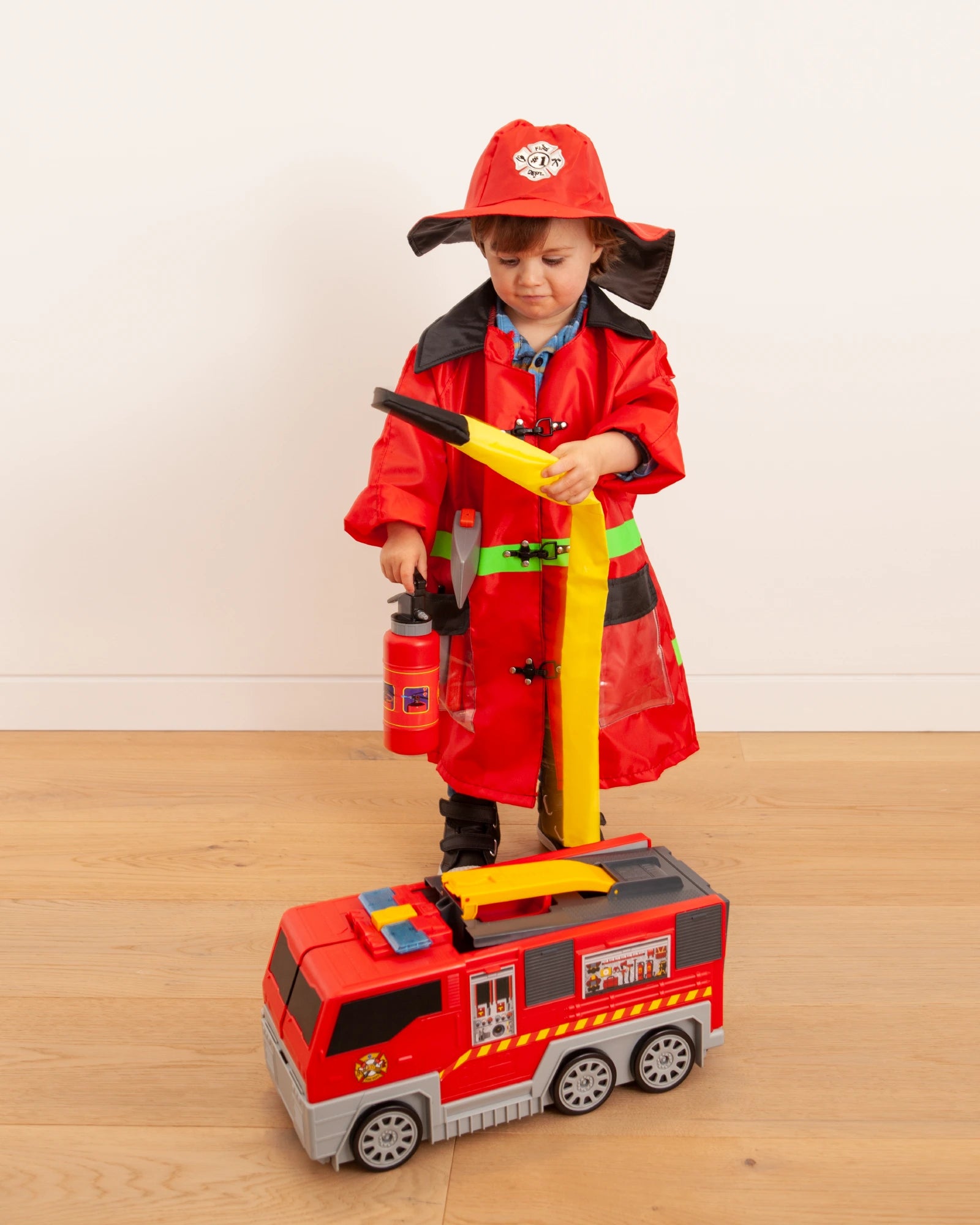 Rallye Folding Fire Truck Playset