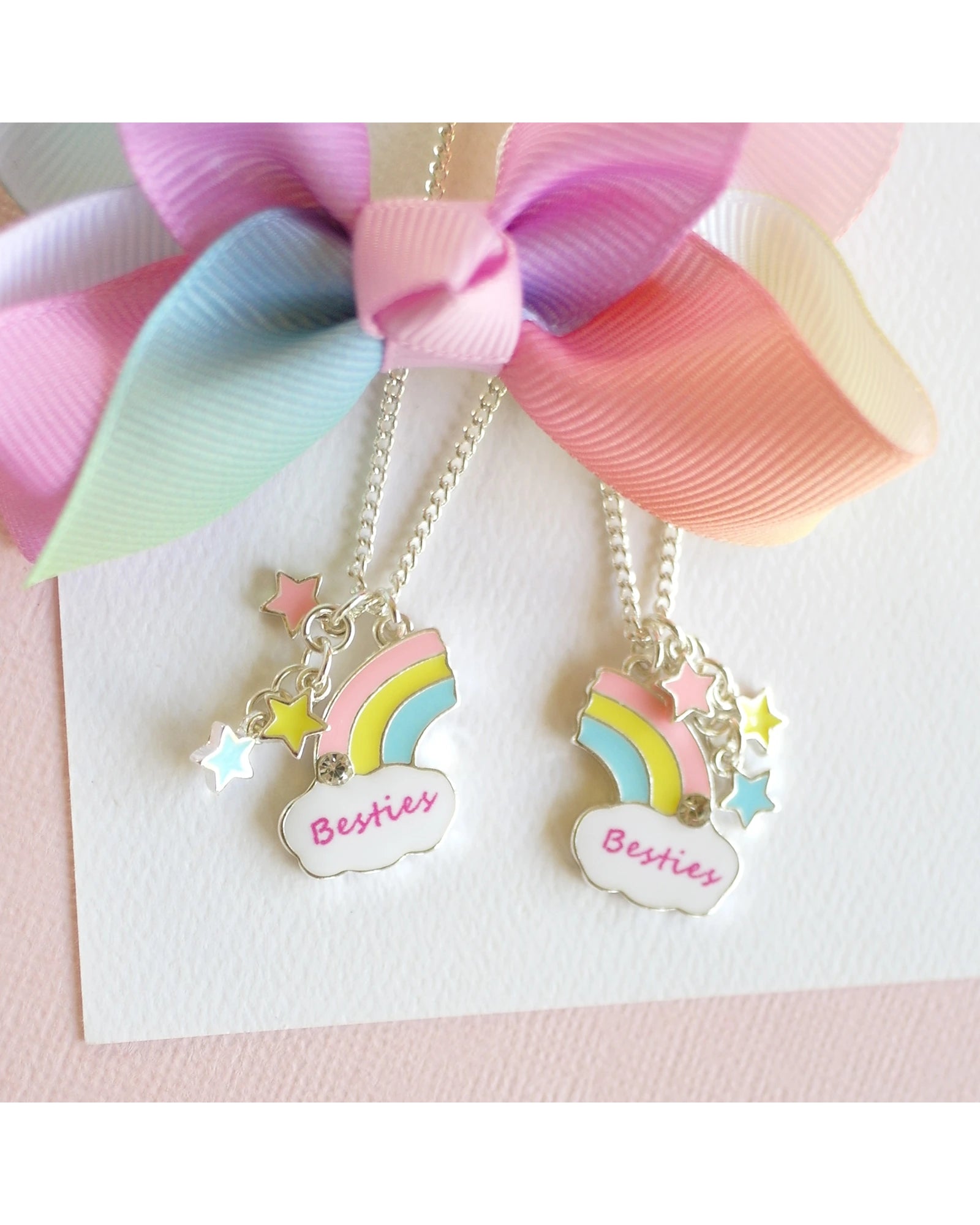 Besties Necklace Set