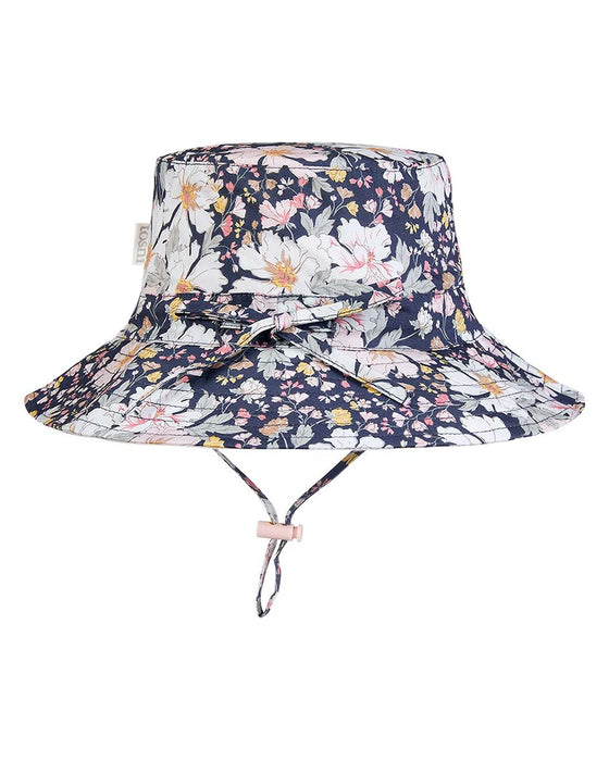 Toshi Sunhat Yasmin Moonlight