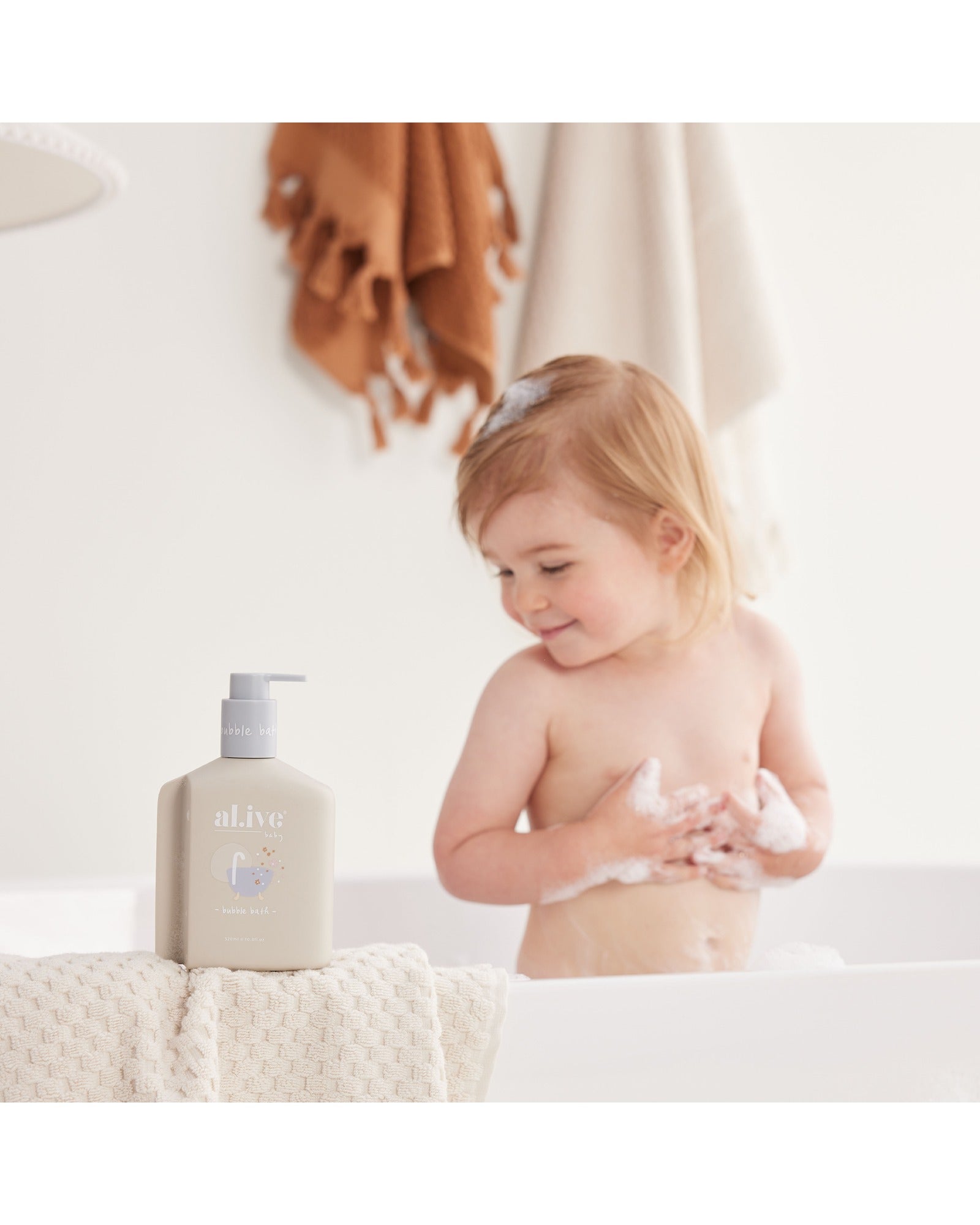 Bubble Bath Apple Blossom