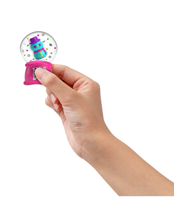 Schylling - Squish n Snow Globe NeeDoh - Assorted