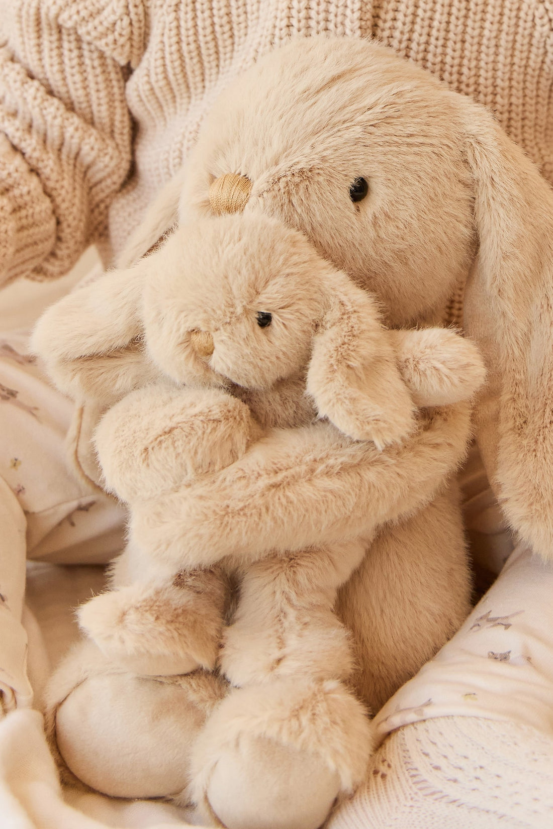 Snuggle Bunnies Frankie the Hugging Bunny Caramel