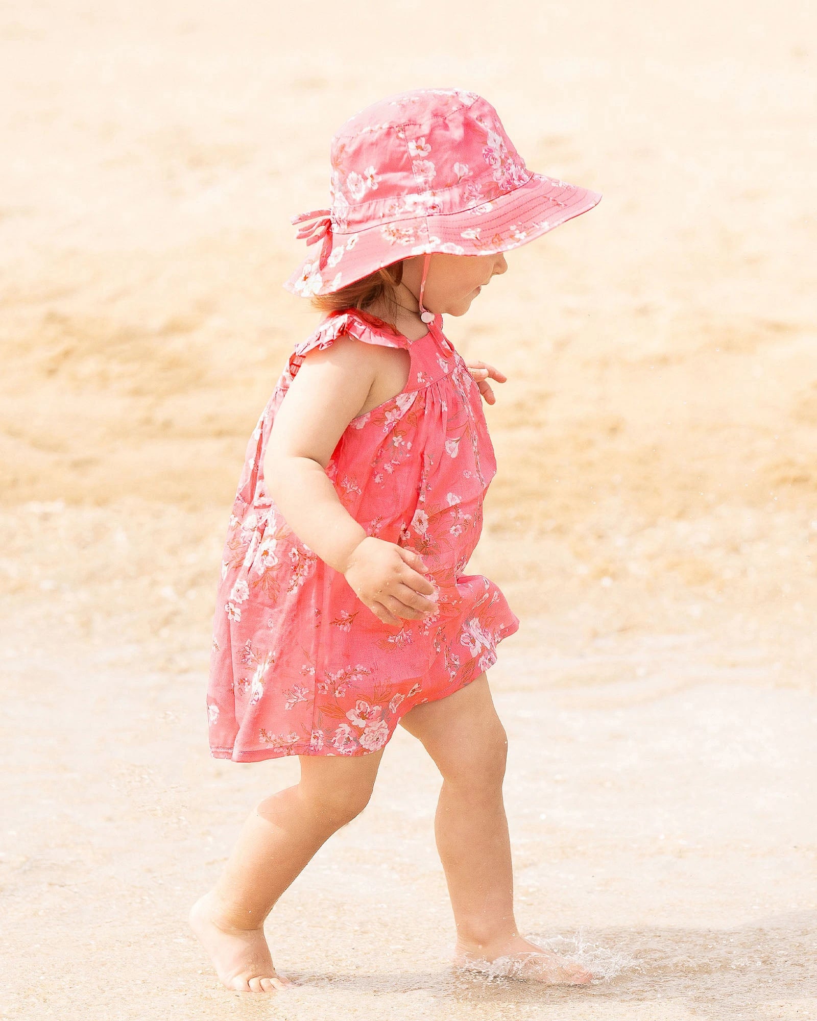 Toshi Sunhat Felicia Scarlet