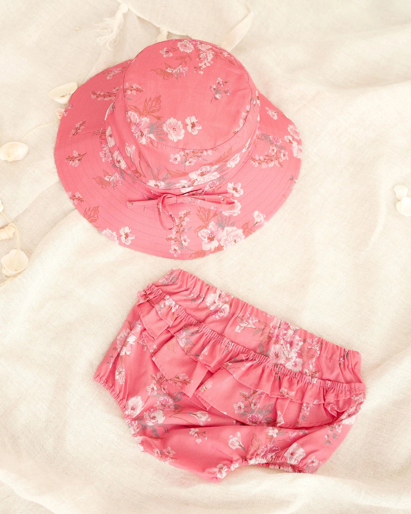 Toshi Sunhat Felicia Scarlet