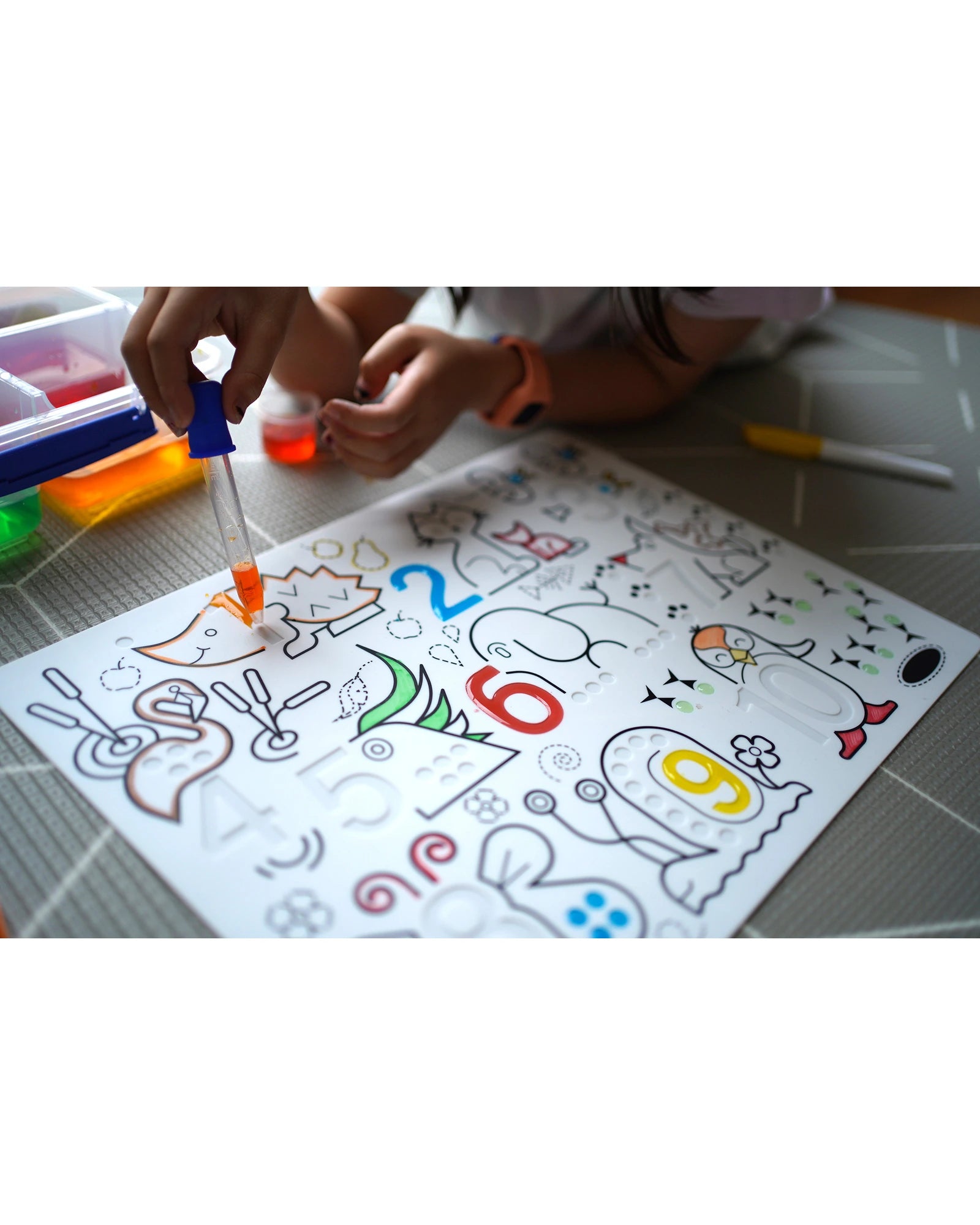 HeyDoodle Wild Digits Sensory Colouring & Doodle Mat
