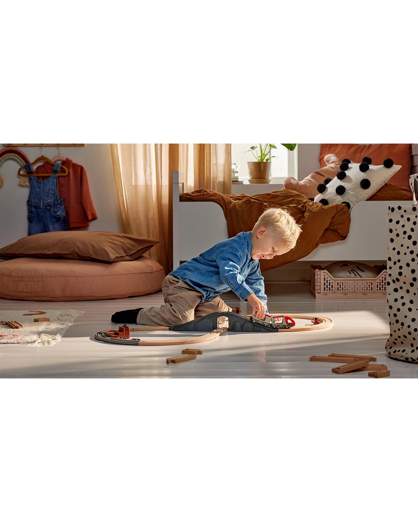 BRIO Starter Travel Train Set 22pieces