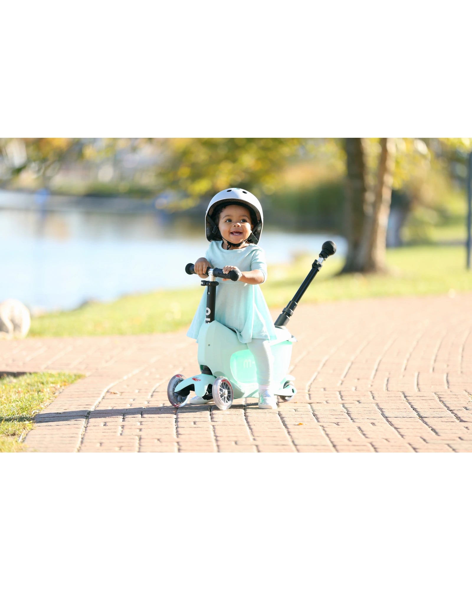 Micro Mini2Go Deluxe Plus Mint – Kidstuff