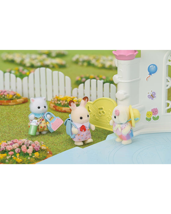 Sylvanian Families Nursery Friends Walk Along Duo