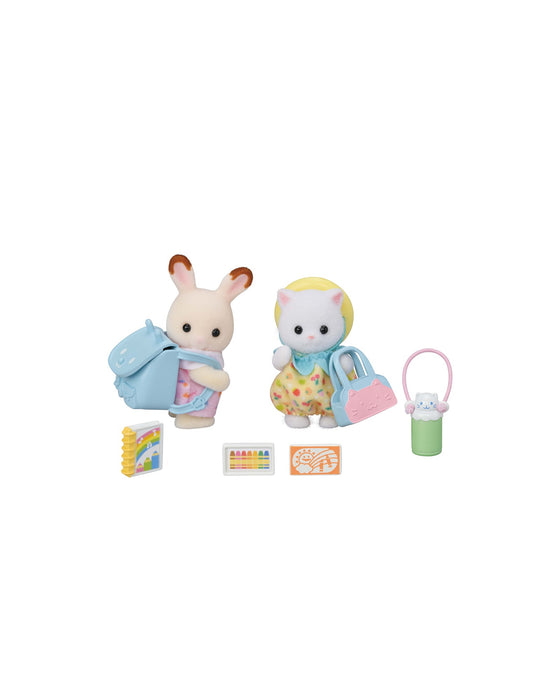 Sylvanian Families Nursery Friends Walk Along Duo