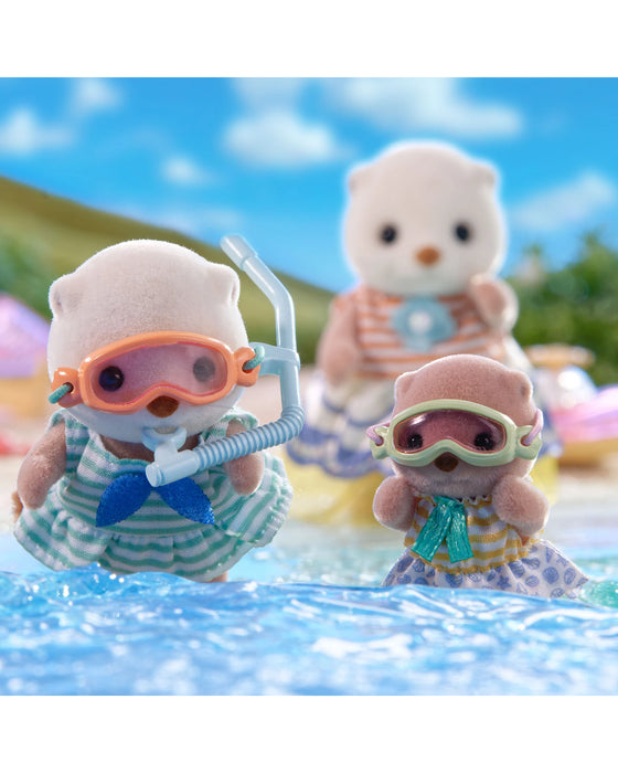 Sylvanian Families Sea Otter Sisters Splashy Snorkel Set