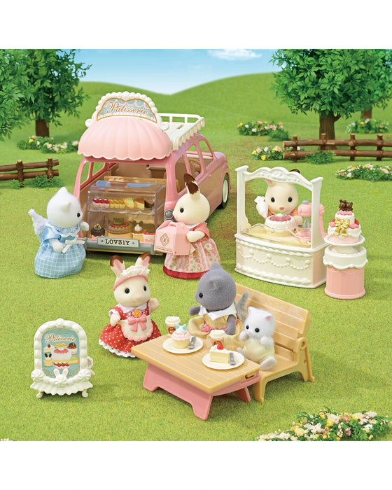 Sylvanian Families Village Cake Shop Starter Set
