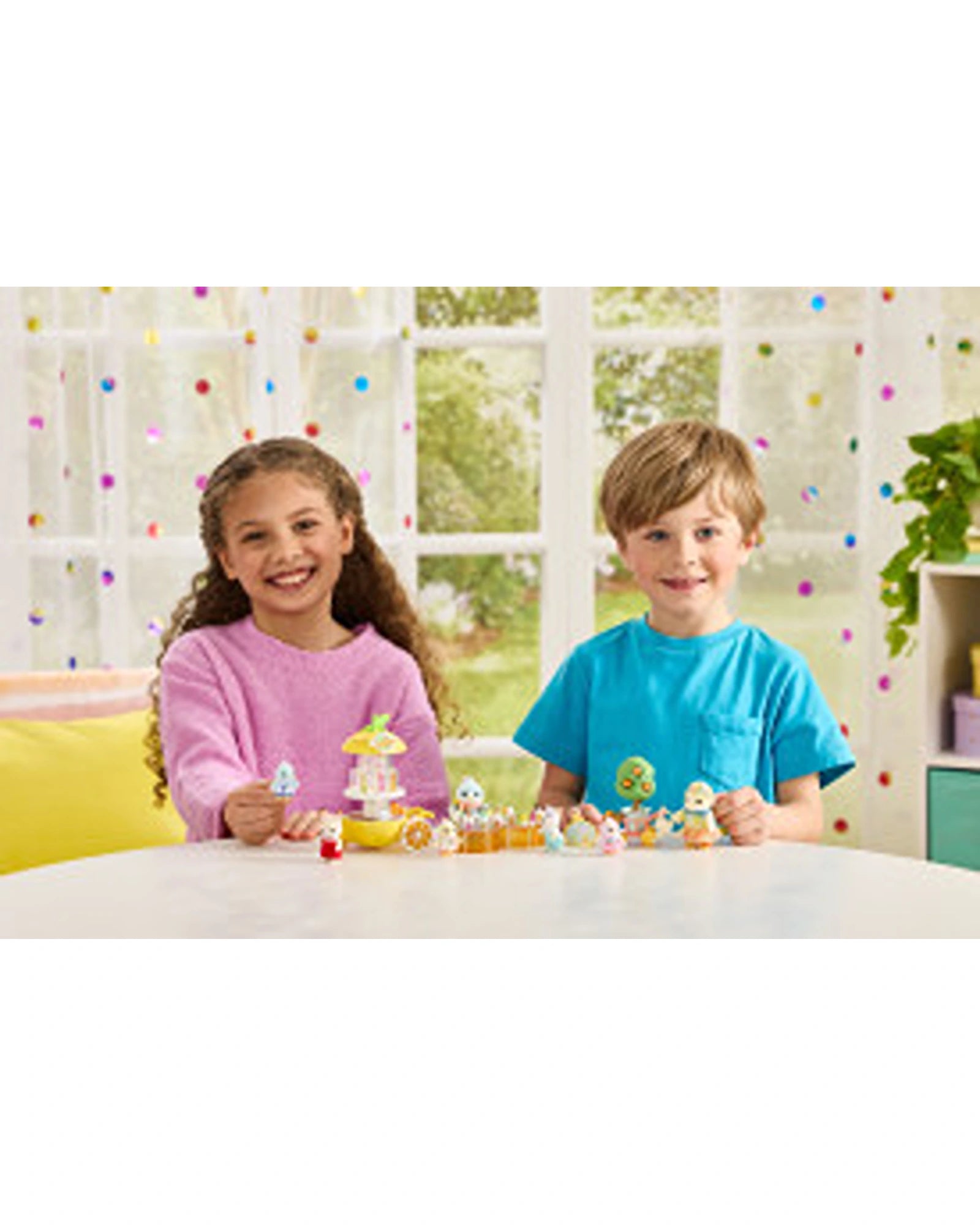 Sylvanian Families - Citrus Bird Family