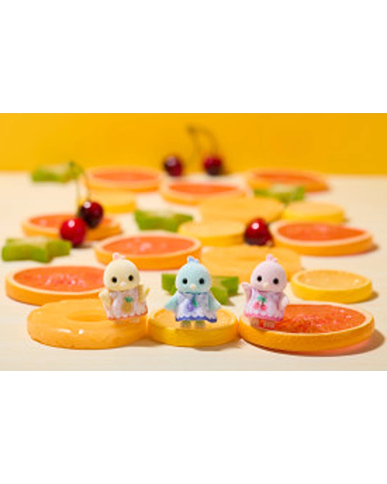 Sylvanian Families - Citrus Bird Family