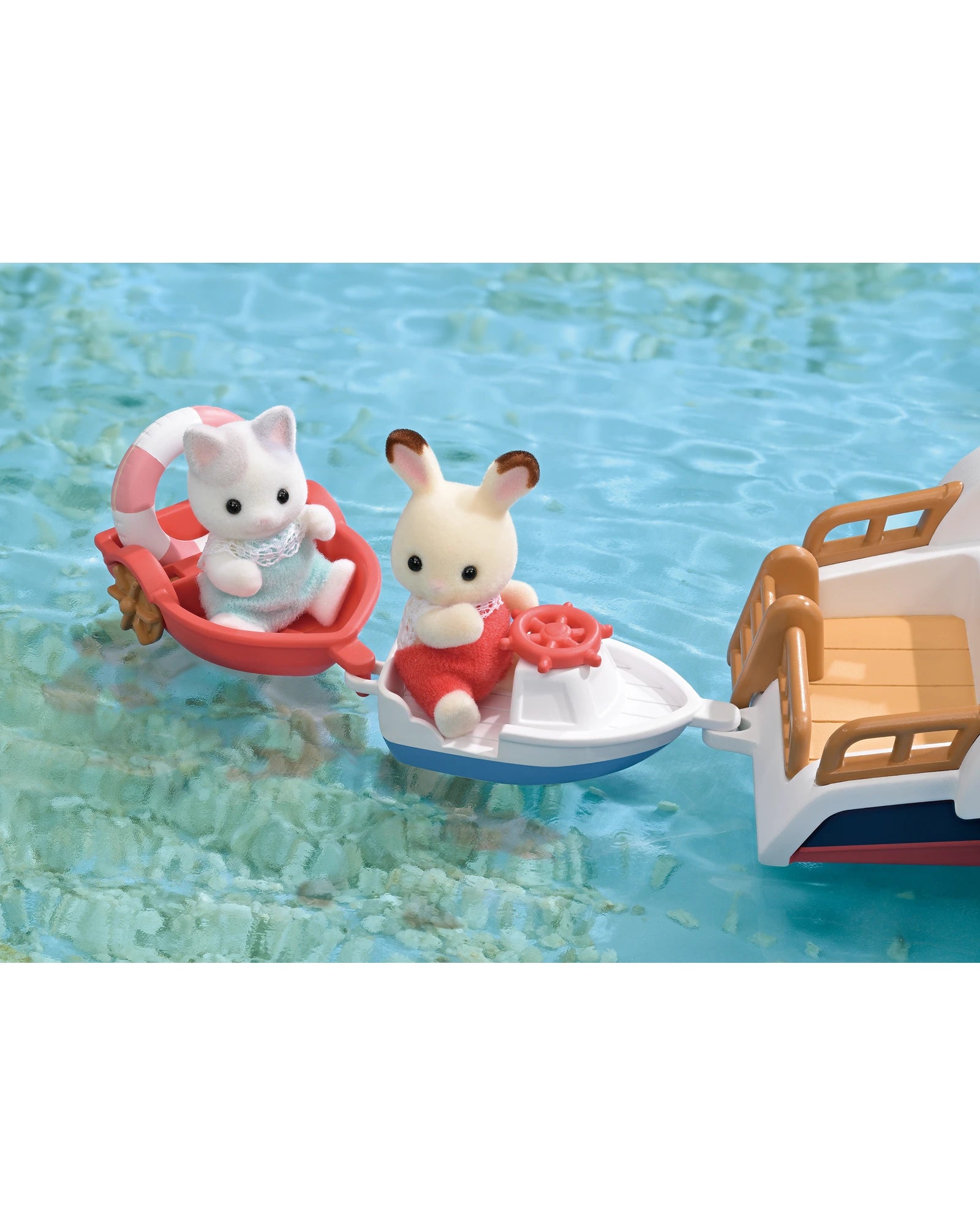 Sylvanian Families - Seal Sailor's Leisure Boat