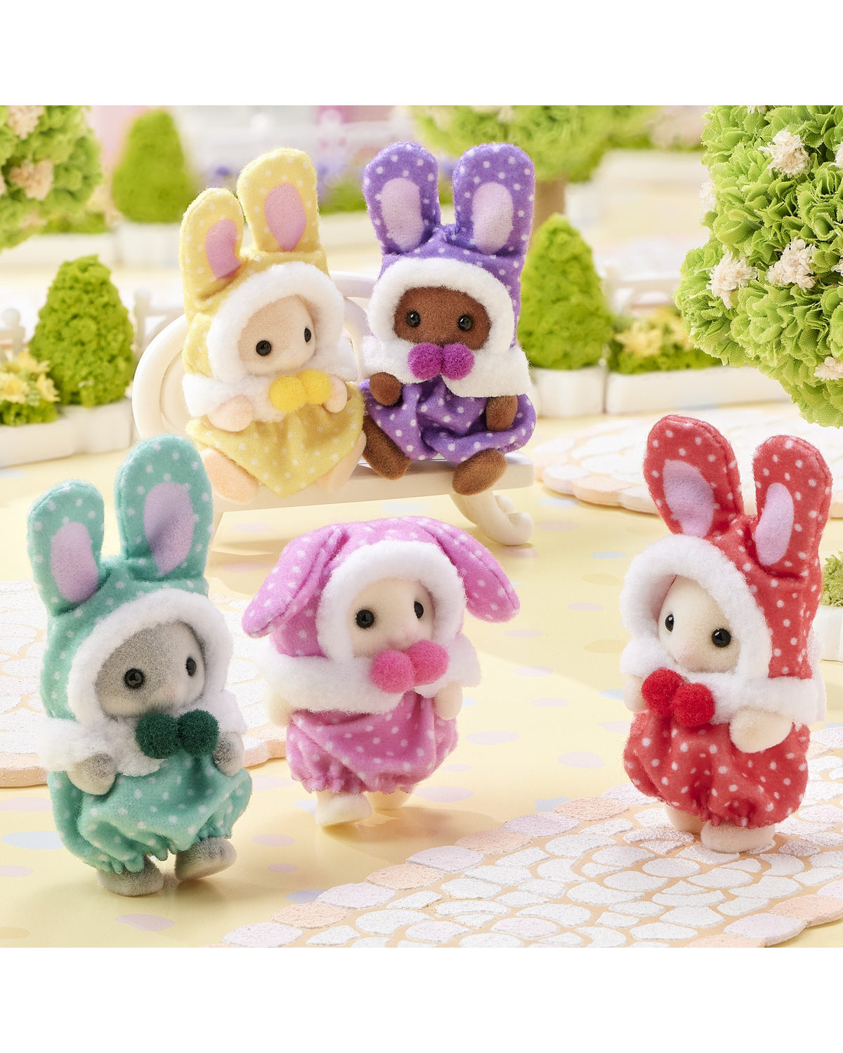 Sylvanian Families - Colourful Bunny Costume Series - Assorted