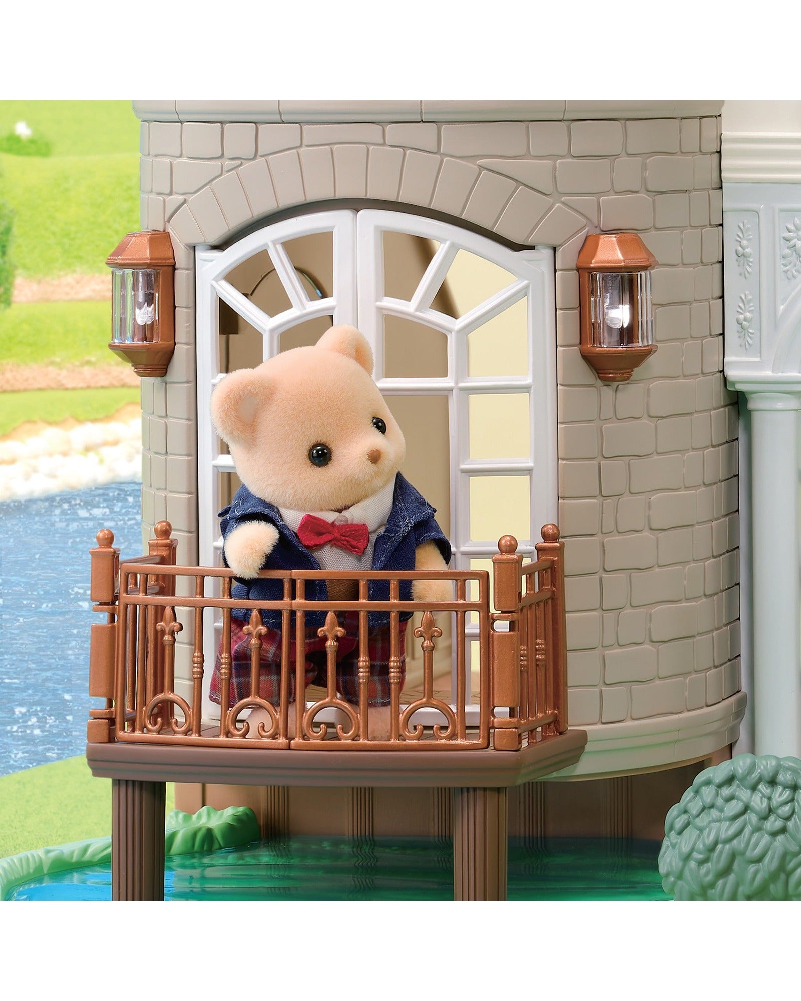 Sylvanian Families - Red Roof Riverside Manor