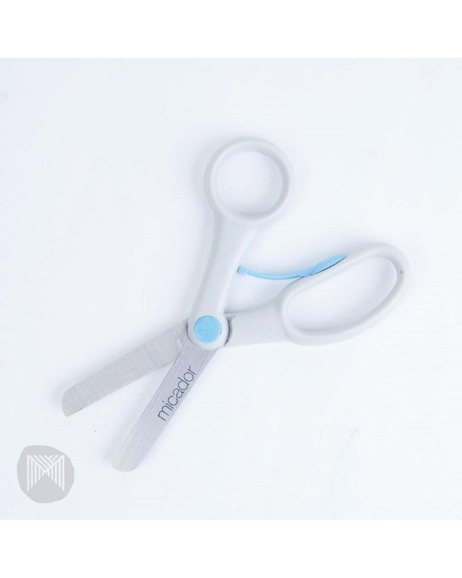 early stART Safety Scissors