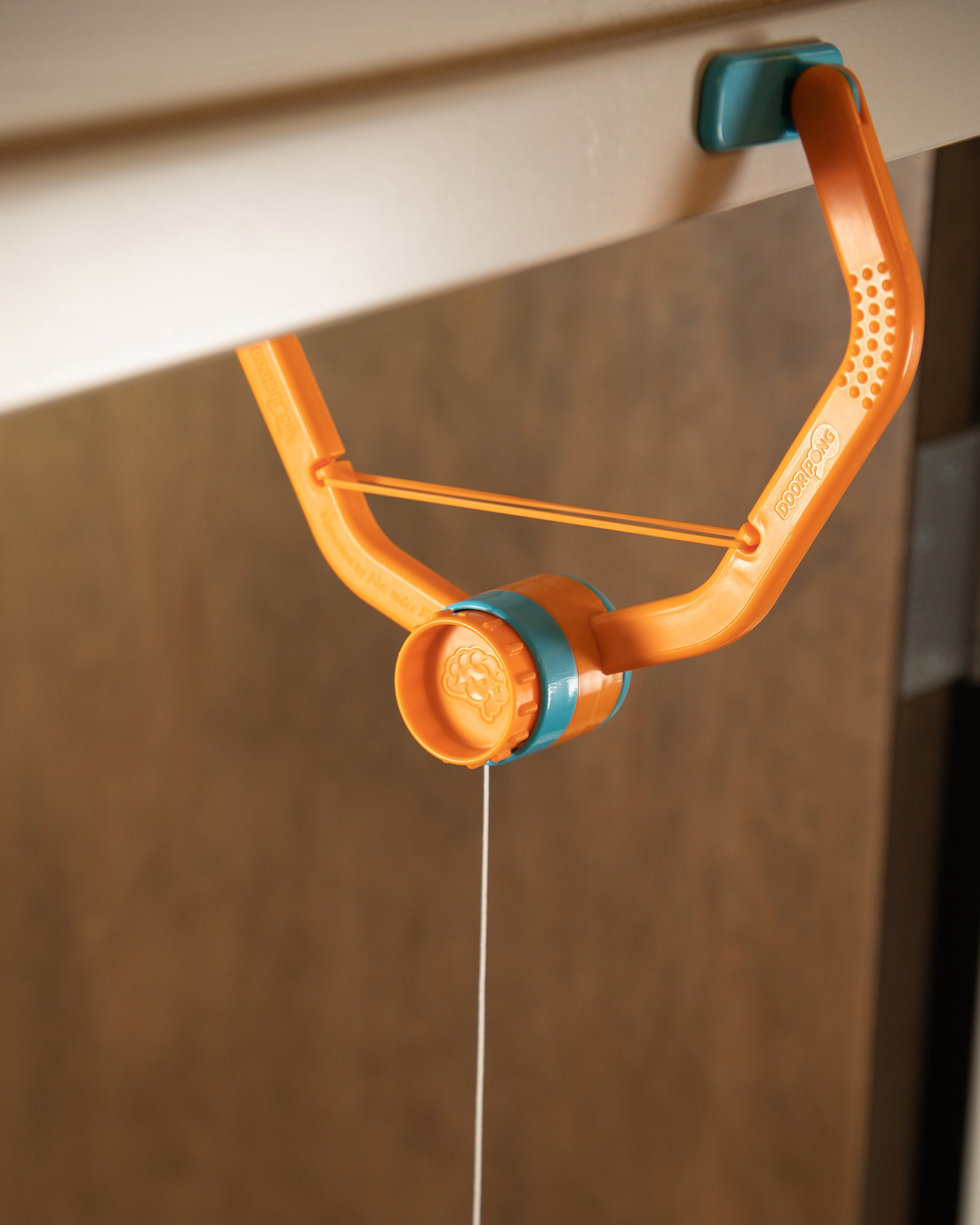 Fat brain toys best sale door pong