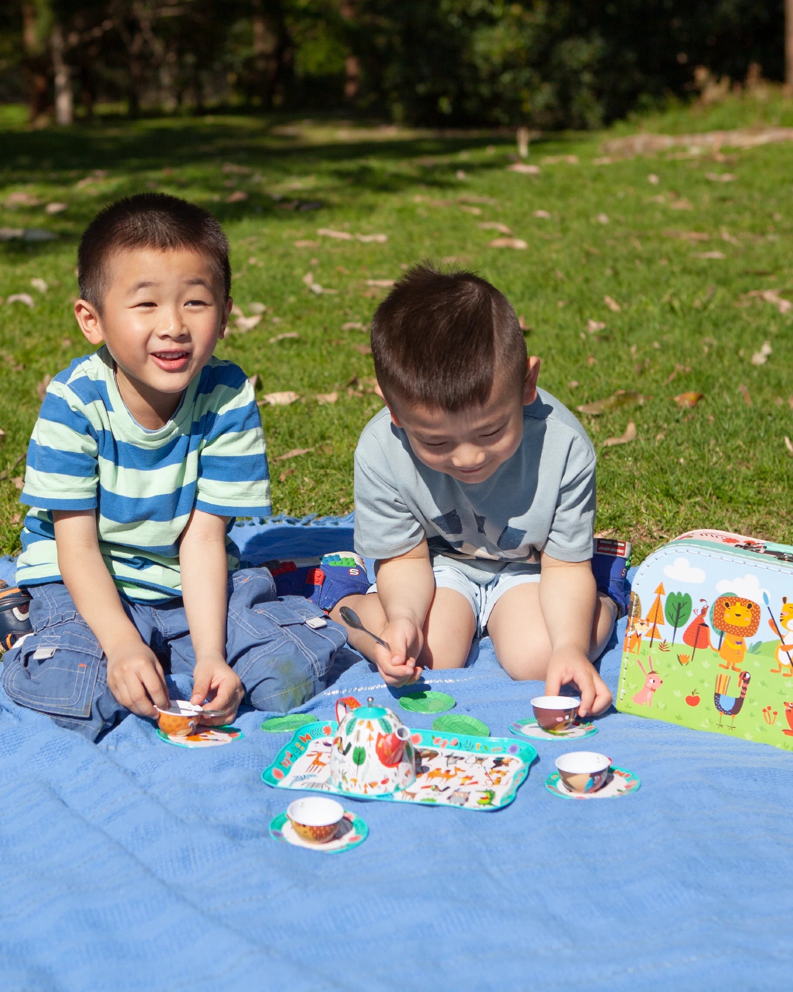 Tea set kidstuff deals